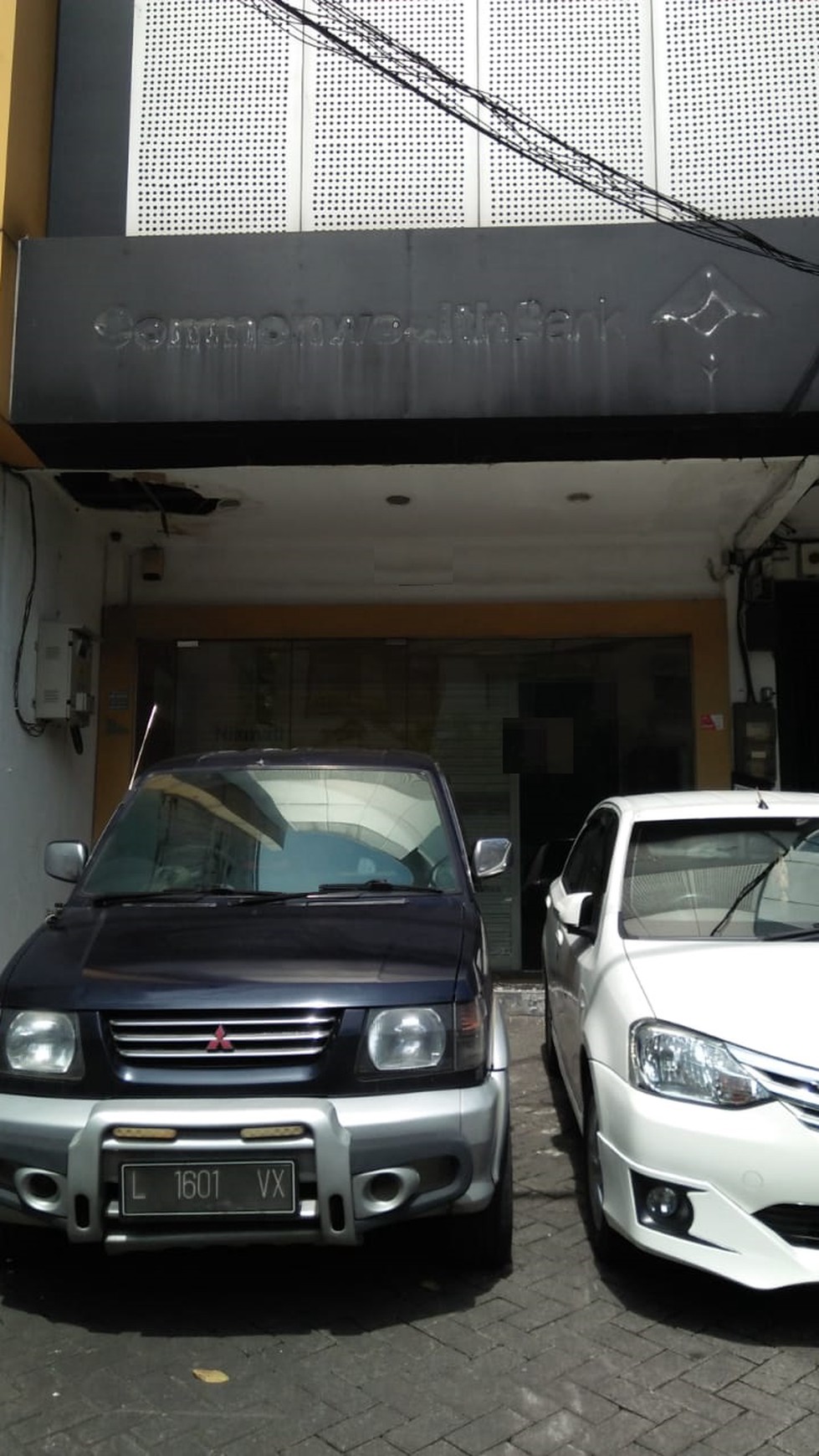 Disewakan ruko kedungdoro ex bank