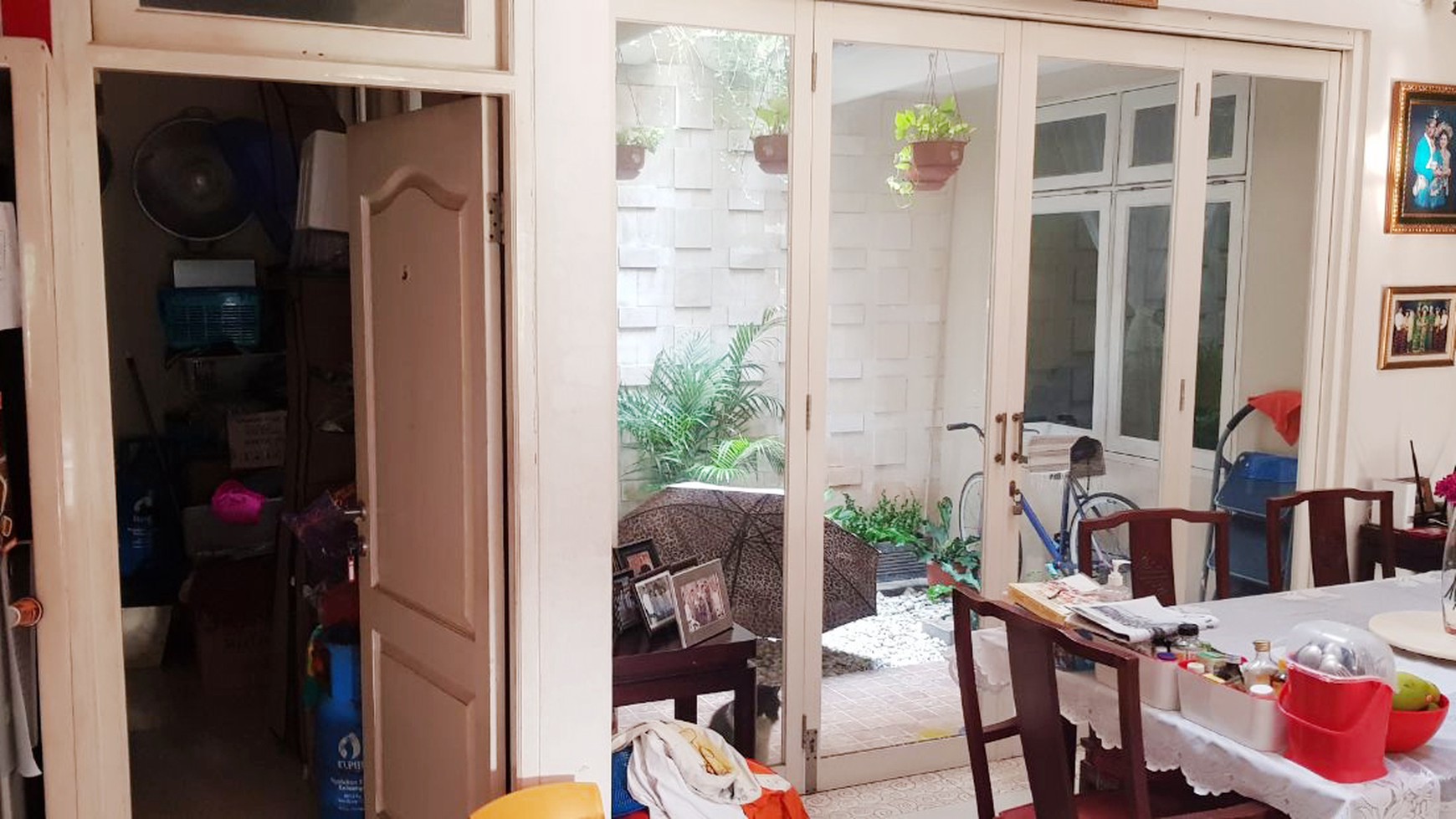 Dijual Rumah tinggal, Semi Furnish, lokasi strategis @Puri Bintaro Sektor 9