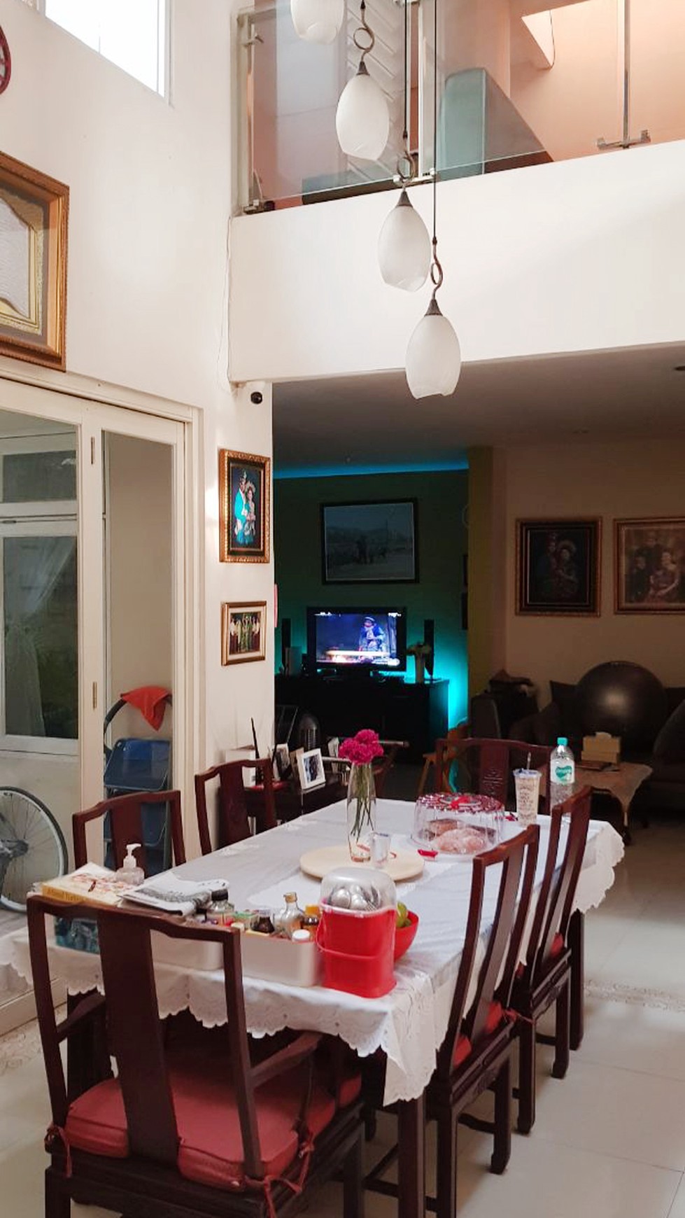 Dijual Rumah tinggal, Semi Furnish, lokasi strategis @Puri Bintaro Sektor 9