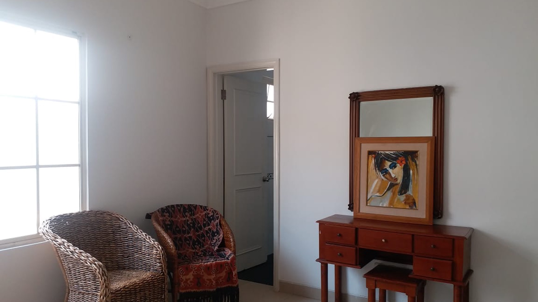 Di Sewakan Rumah Di JL. Sumatera - Lippo Karawaci Tangerang