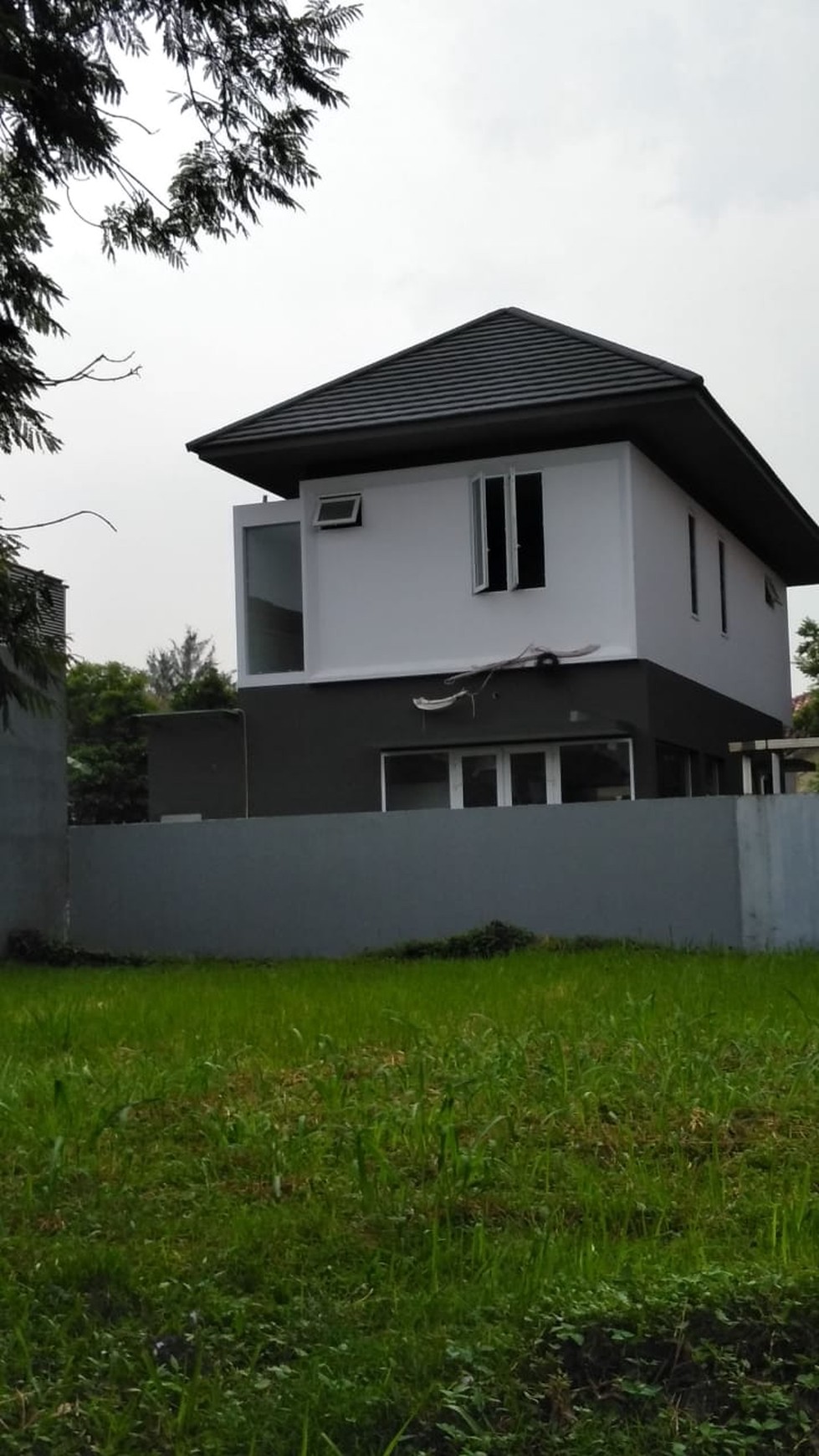 Di Jual Rumah Di Brawijaya JL. Prapanca - Lippo Karawaci