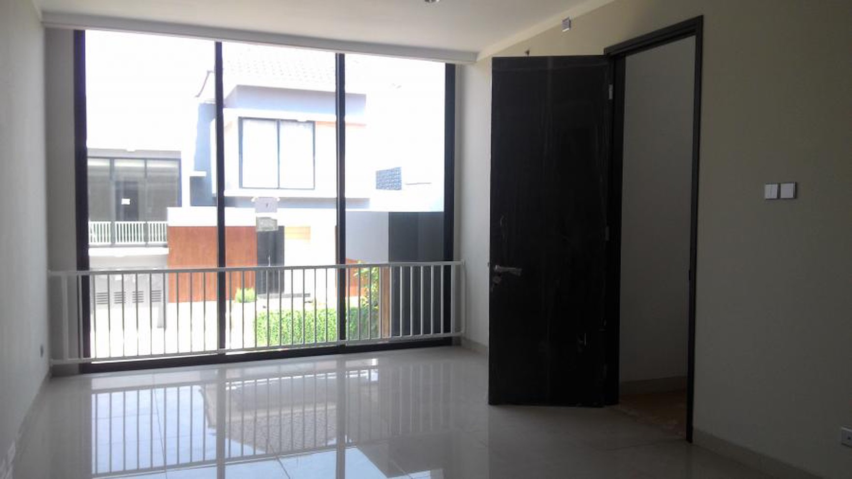 Dijual Rumah di Kebayoran Symphony Bintaro Jaya Sektor 7