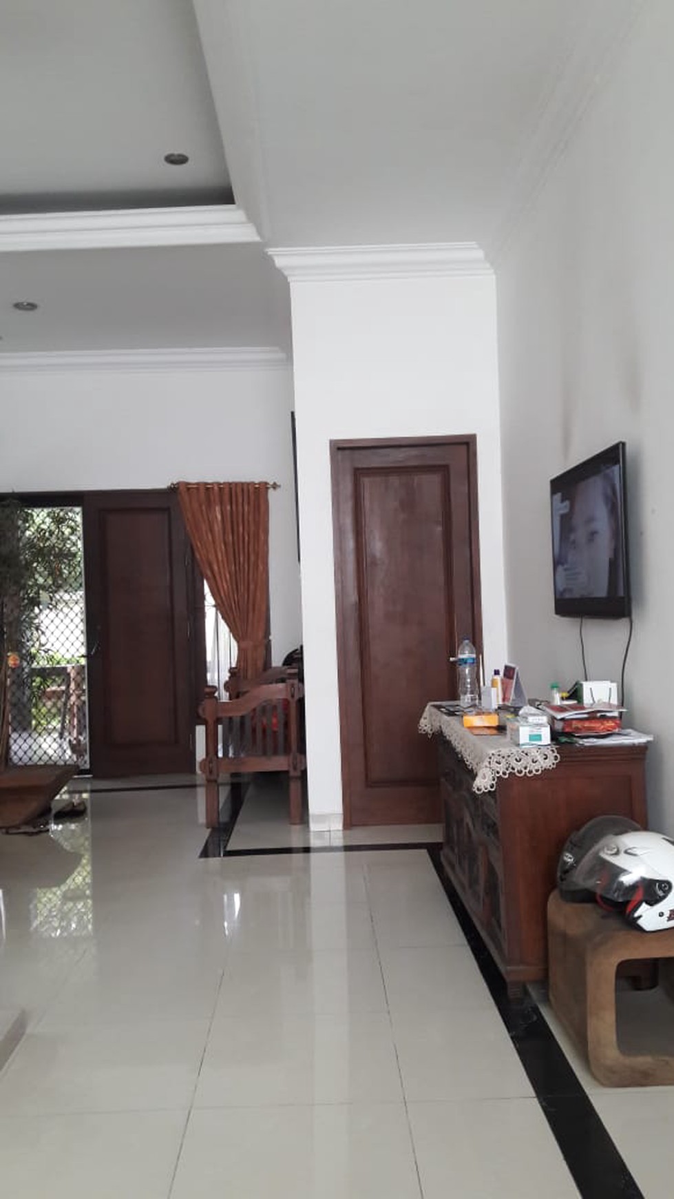 Rumah Siap Huni, Strategis, dan Hunian Asri serta Nyaman @Cendana Loka Raya, Graha Raya Bintaro