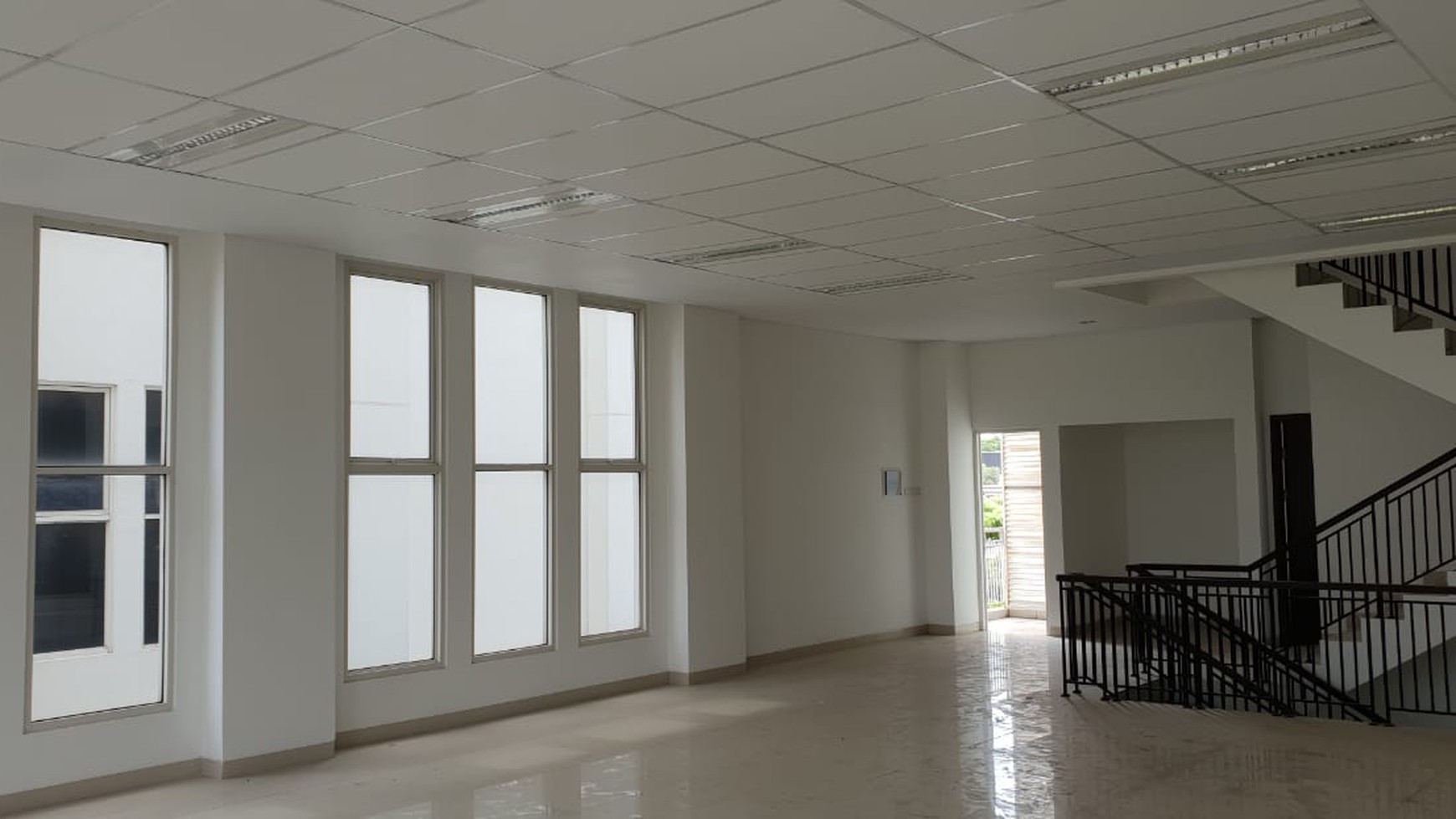 FORESTA BUSINESS LOFT 5 HOEK BSD CITY JUAL HARGA MODAL