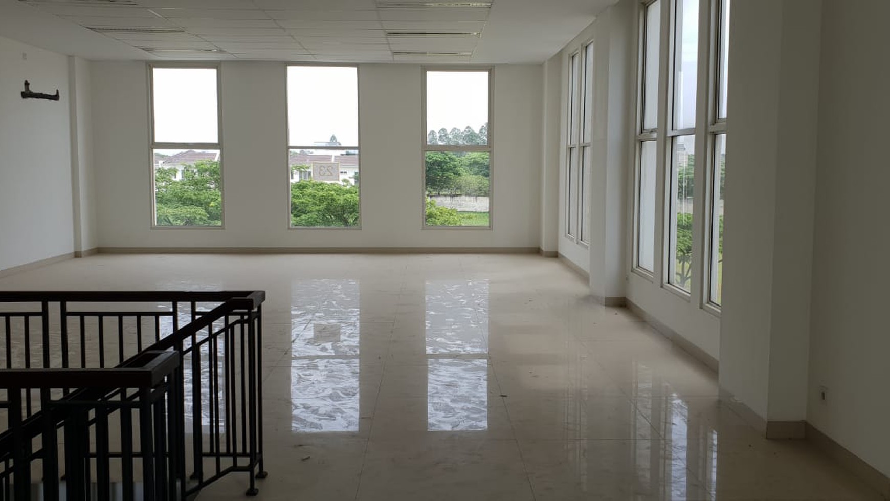 FORESTA BUSINESS LOFT 5 HOEK BSD CITY JUAL HARGA MODAL