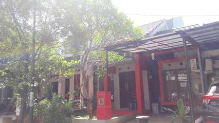 Rumah siap huni, nyaman, dan lokasi strategis di Celesta, Graha Raya Bintaro
