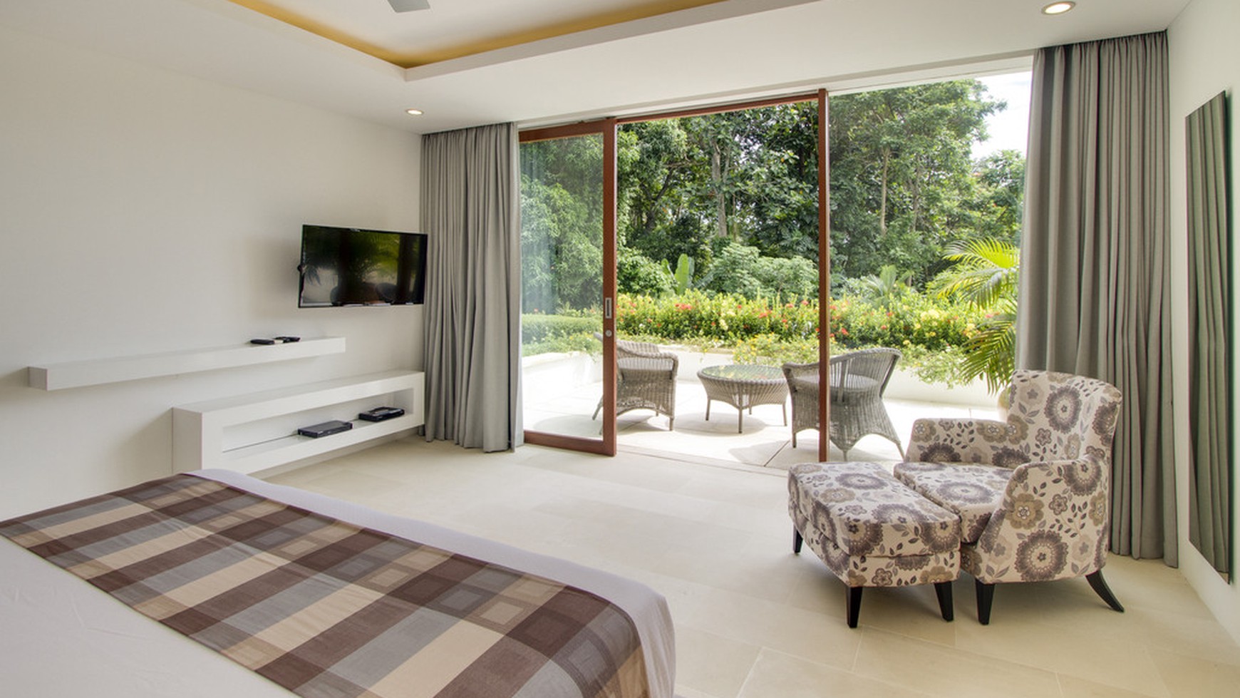 Luxury Modern Villa set by riverside close to Canggu