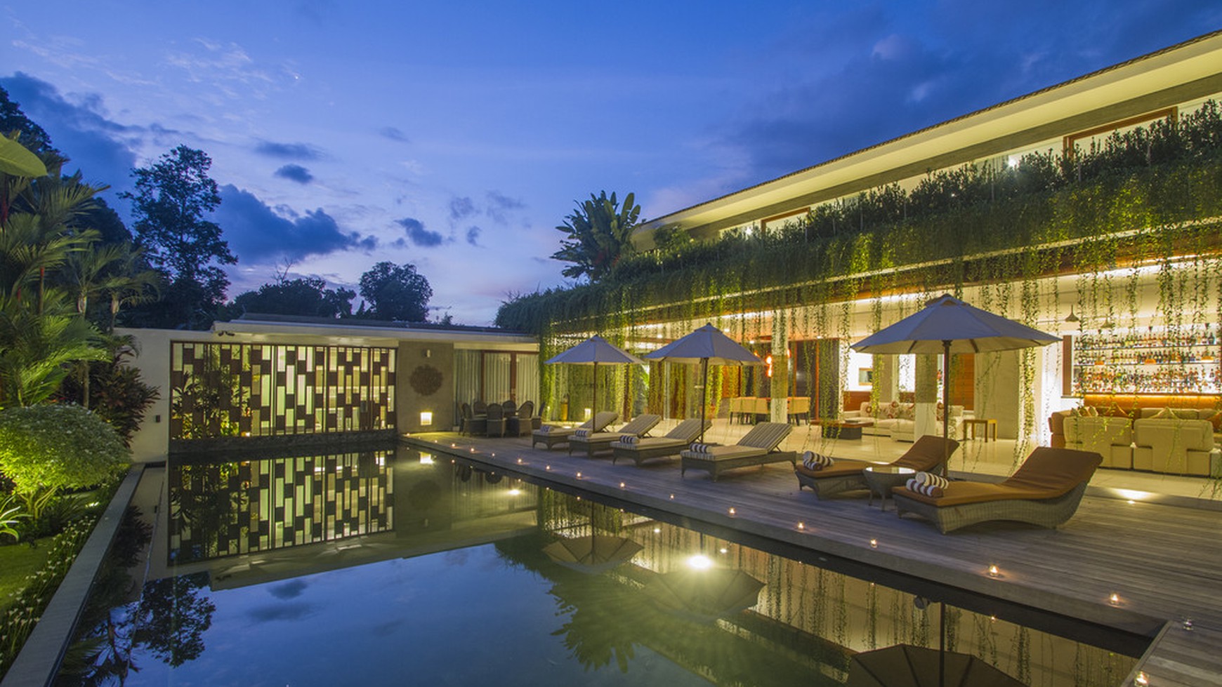 Luxury Modern Villa set by riverside close to Canggu