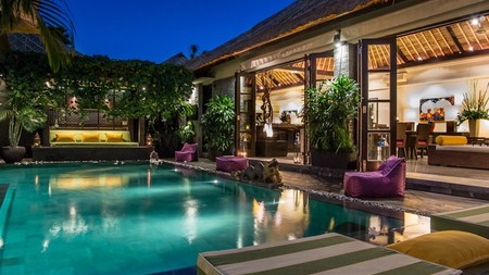 Luxury 3 Bedroom Pool Villa part of 5 star villa complex close to Seminyak Beach