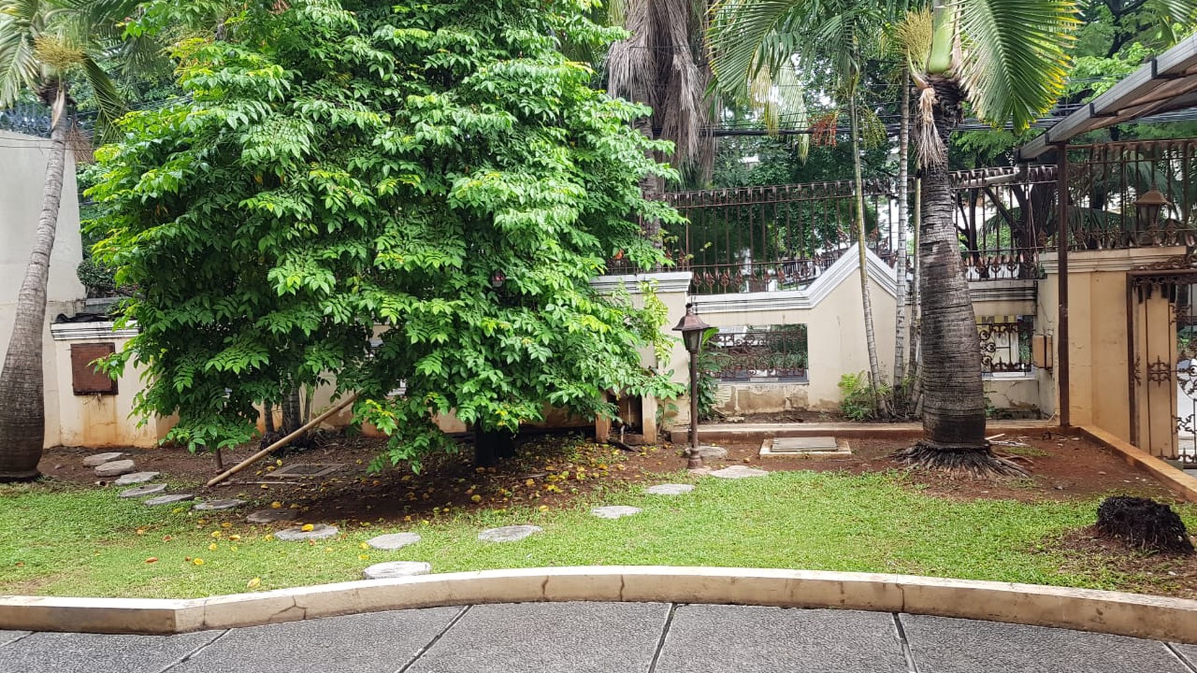 Rumah Dijual & Disewakan