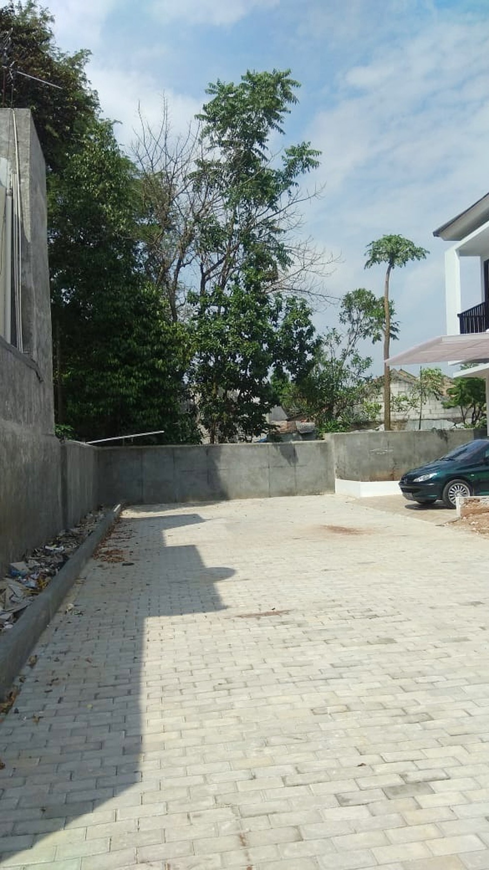 Rumah Indent 6Bulan, nyaman, dan lokasi strategis di  Cluster Zamzam, Graha Raya Bintaro