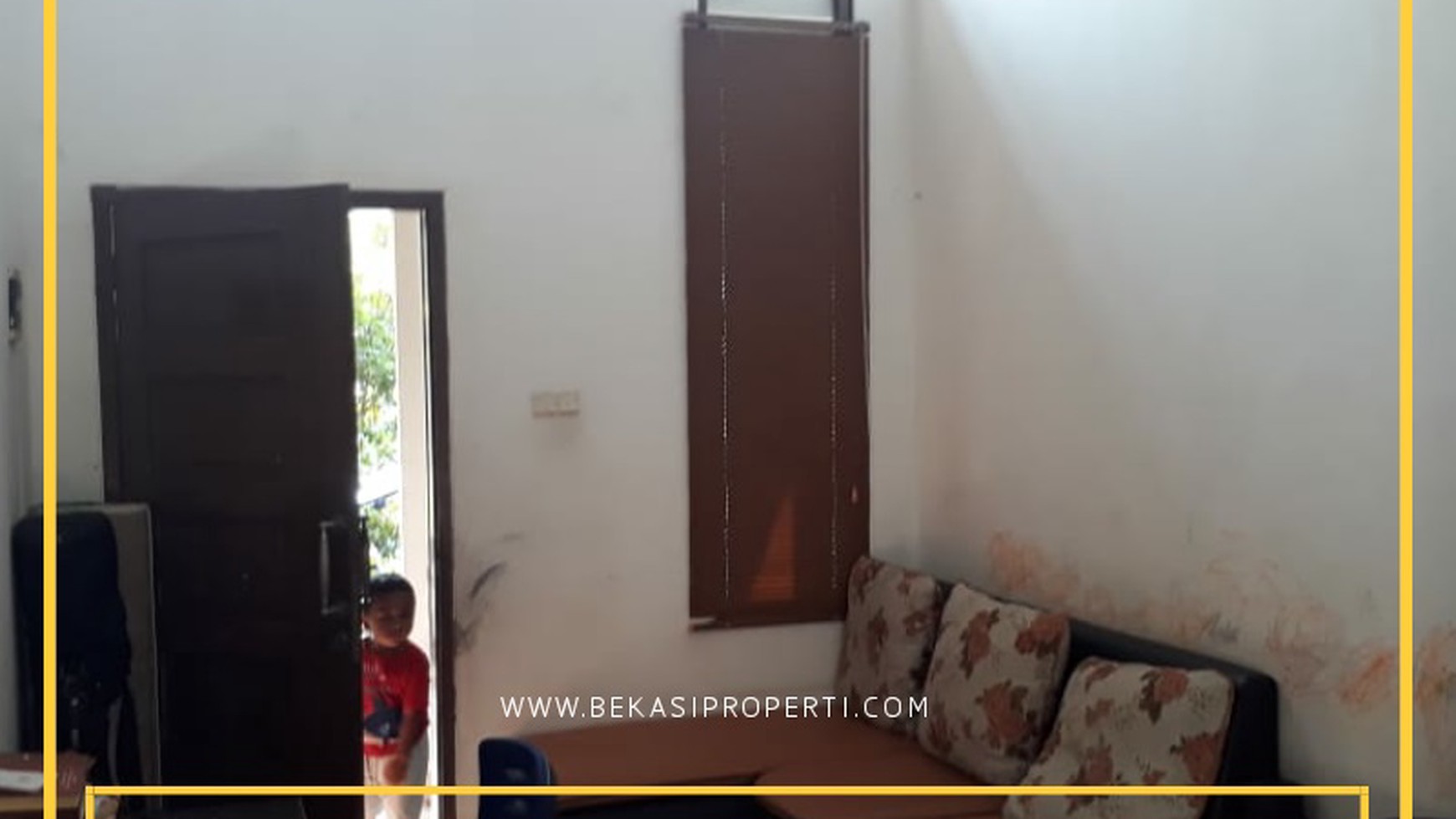 Dijual rumah 2lantai, rumah mulus bangunan bagus.