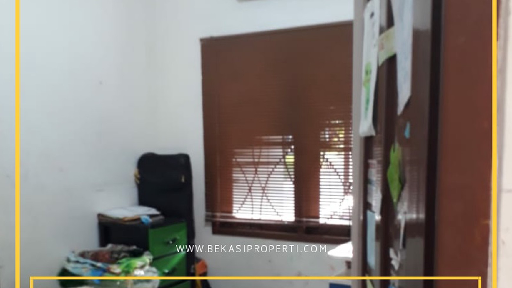 Dijual rumah 2lantai, rumah mulus bangunan bagus.