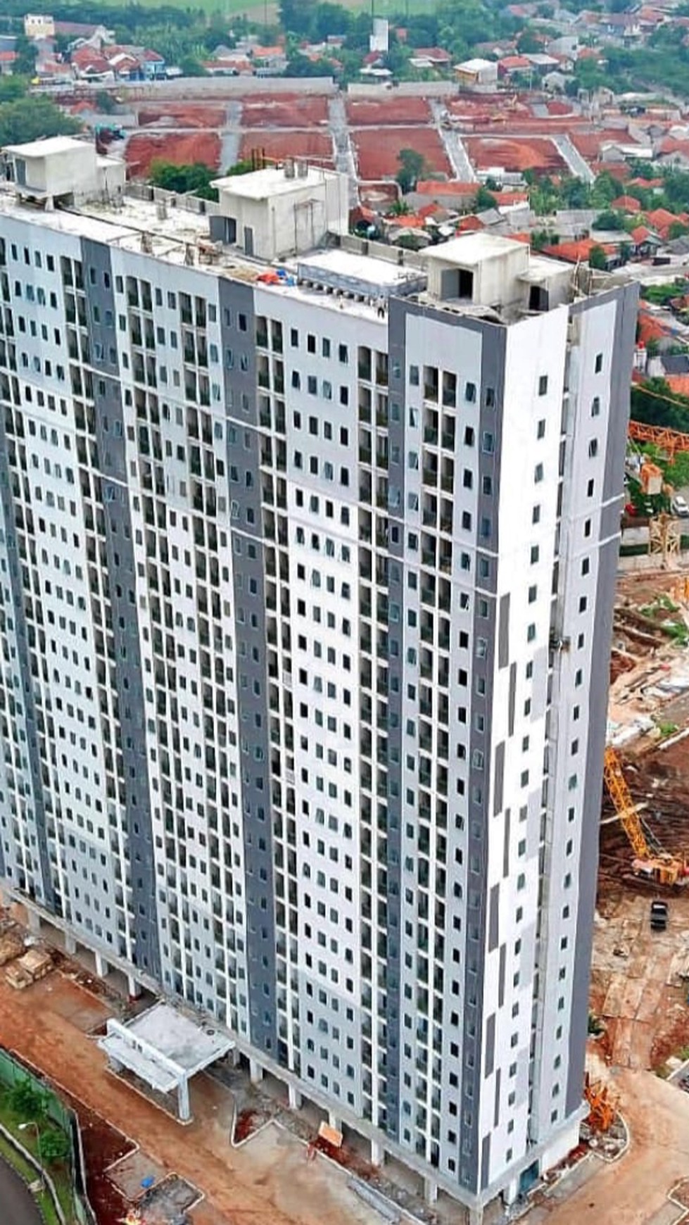 Apartemen di Bintaro Jaya Sektor 9