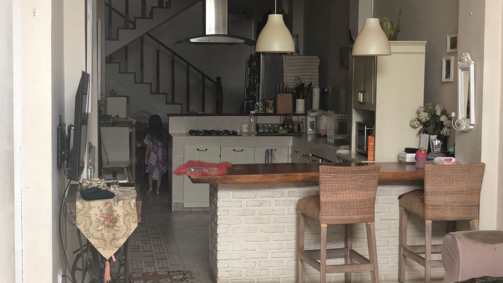 Rumah nyaman di perumahan Green park Pondok melati, Bekasi