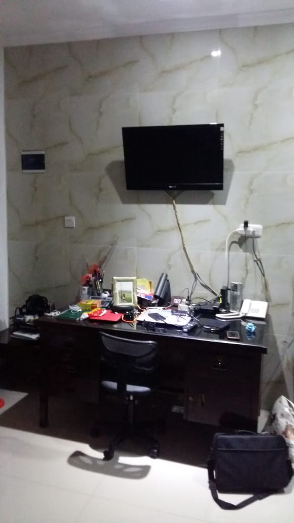 Rumah cantik, siap huni di bintaro