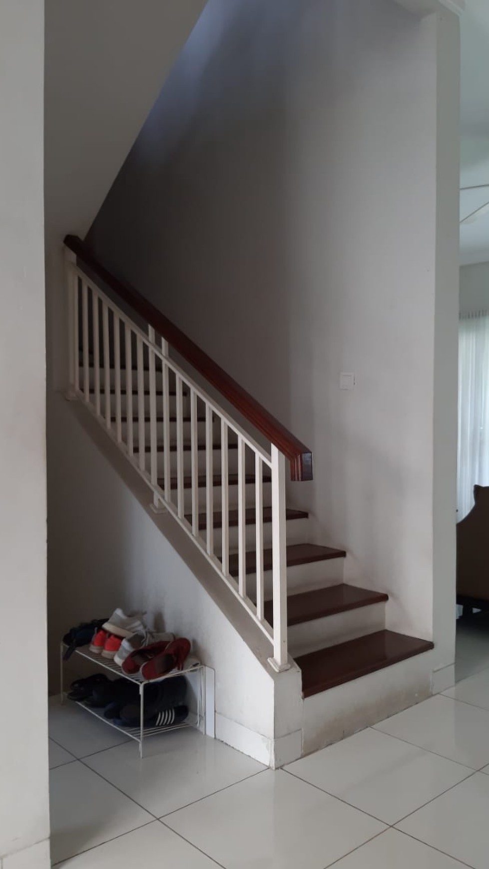 Rumah Bagus Di Emerald View, Bintaro Jaya