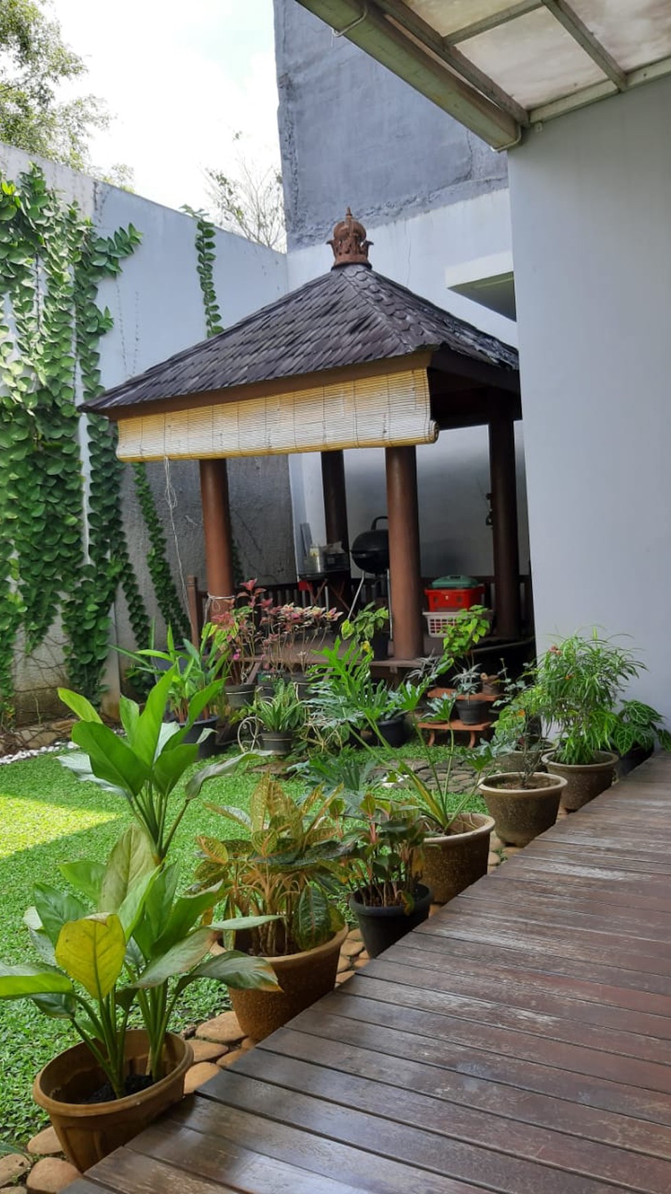 Rumah Bagus Di Emerald View, Bintaro Jaya