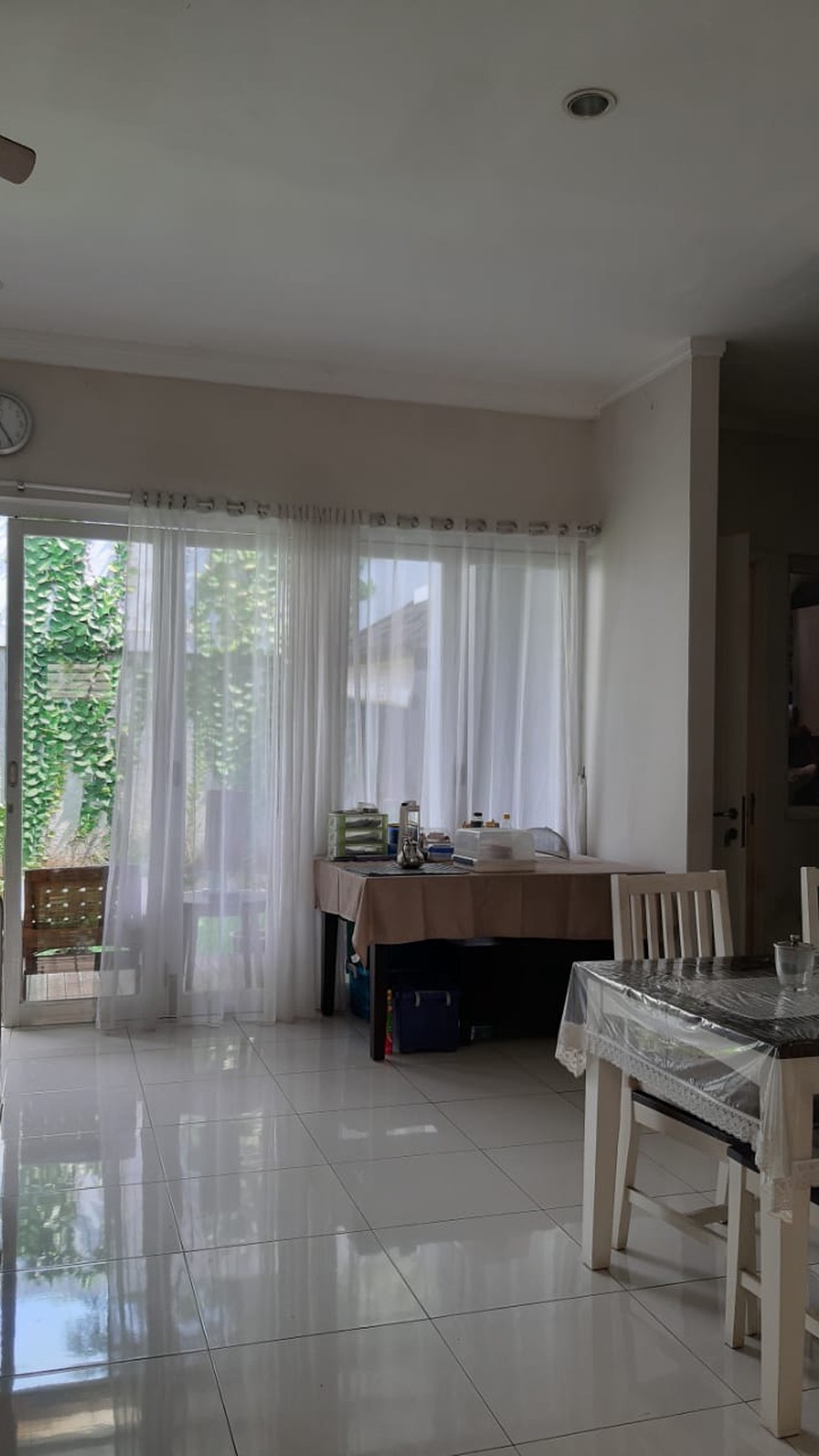 Rumah Bagus Di Emerald View, Bintaro Jaya