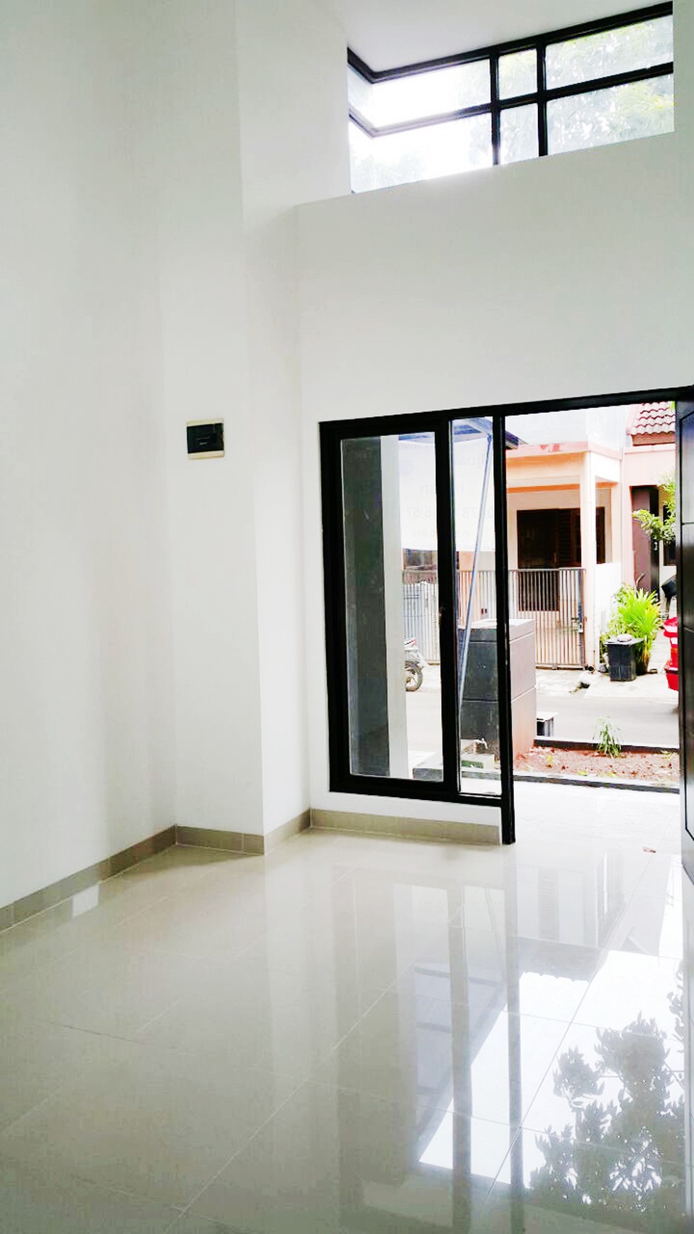 Dijual Rumah, Lokasi Strategis, dan Hunian Nyaman @Mahagoni Park Bintaro