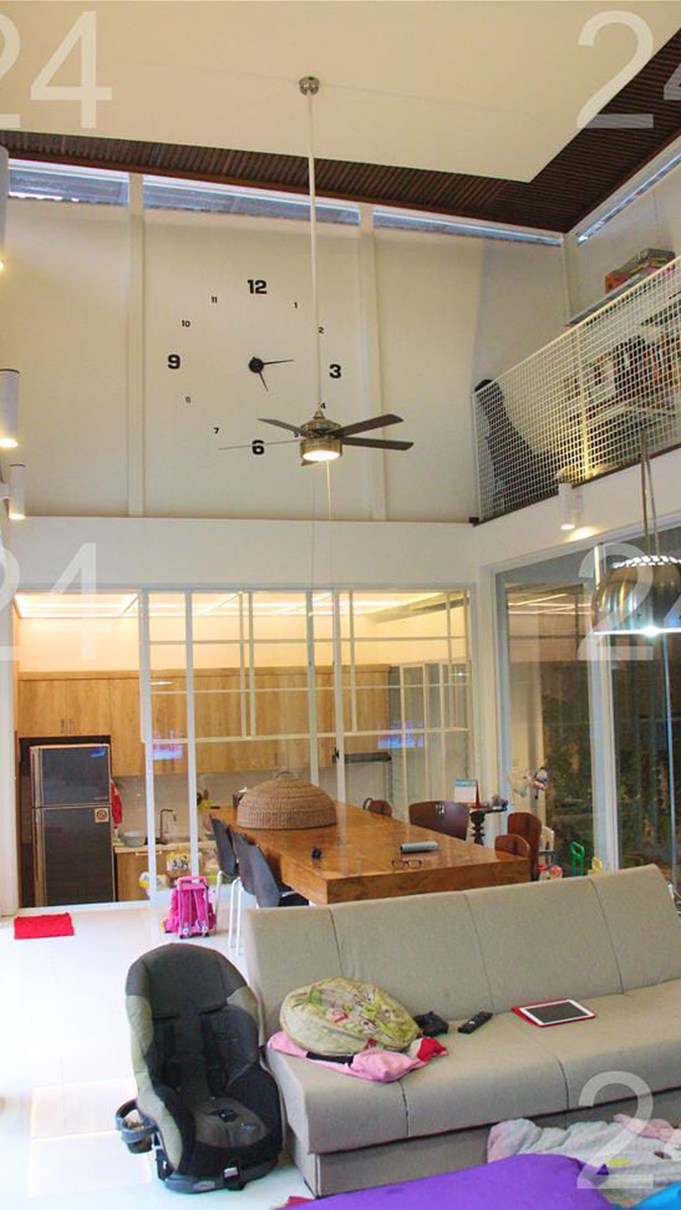 Rumah Mewah dgn Swimming Pool Sektor 9 luas 499m Hanya 7,5M nego sampai DEAL