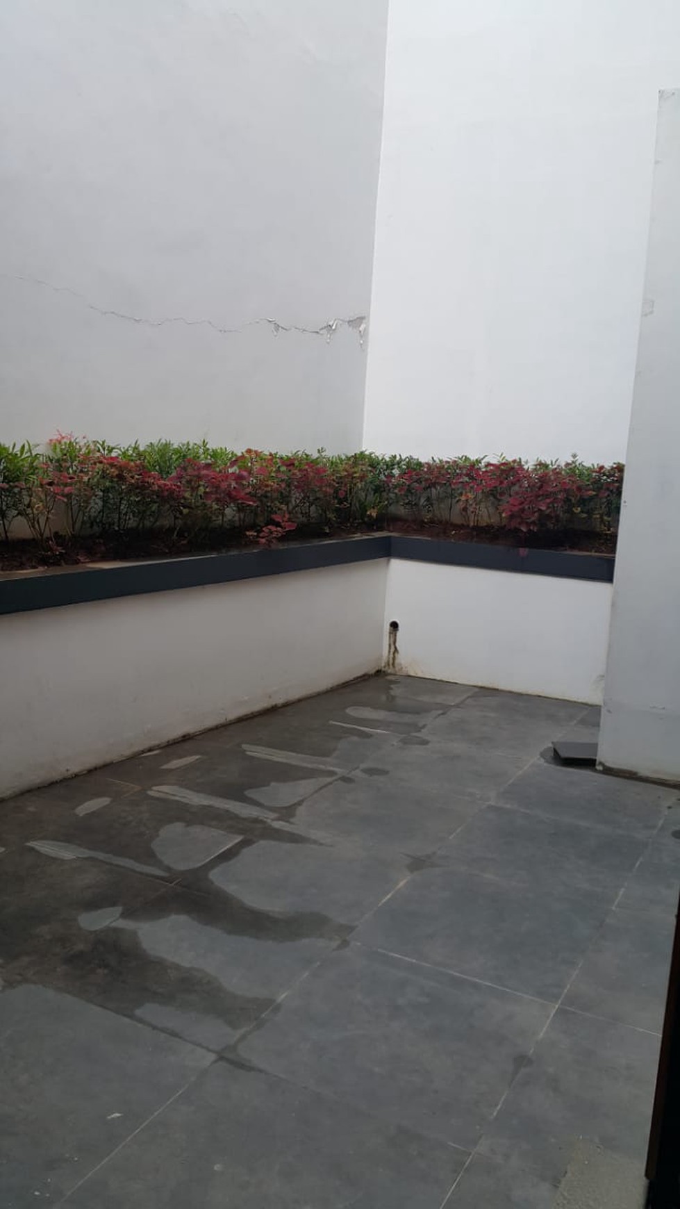 Rumah Bagus Di Kebayoran Village, Bintaro Jaya