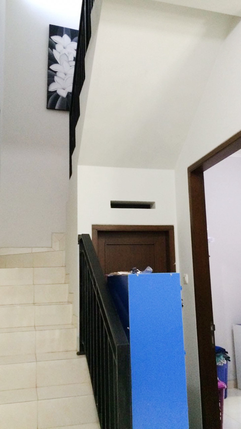 Rumah Cantik Siap Huni, Lokasi Strategis, Dekat Stasiun Sudimara