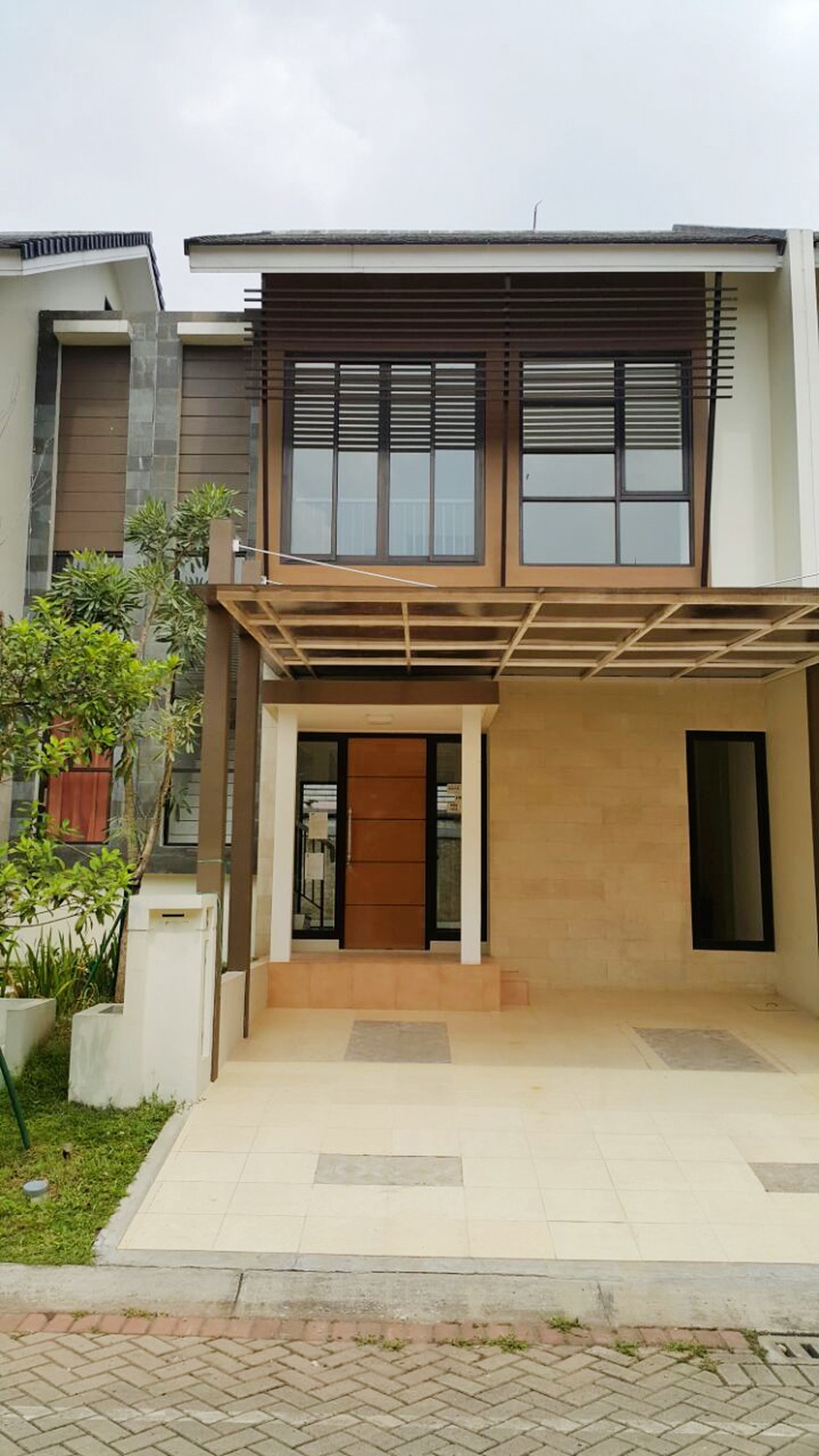 Dijual Rumah, nyaman dan lokasi strategis @Discovery Terra Bintaro