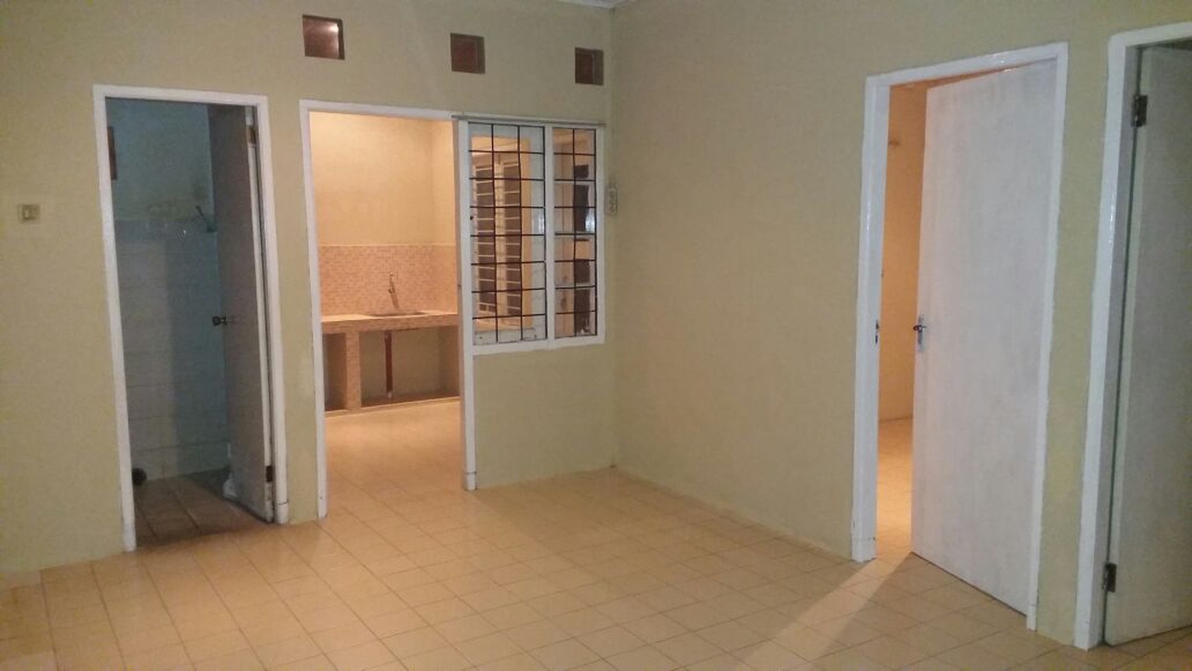 Dijual Rumah, nyaman dan lokasi strategis @Graha Raya Bintaro