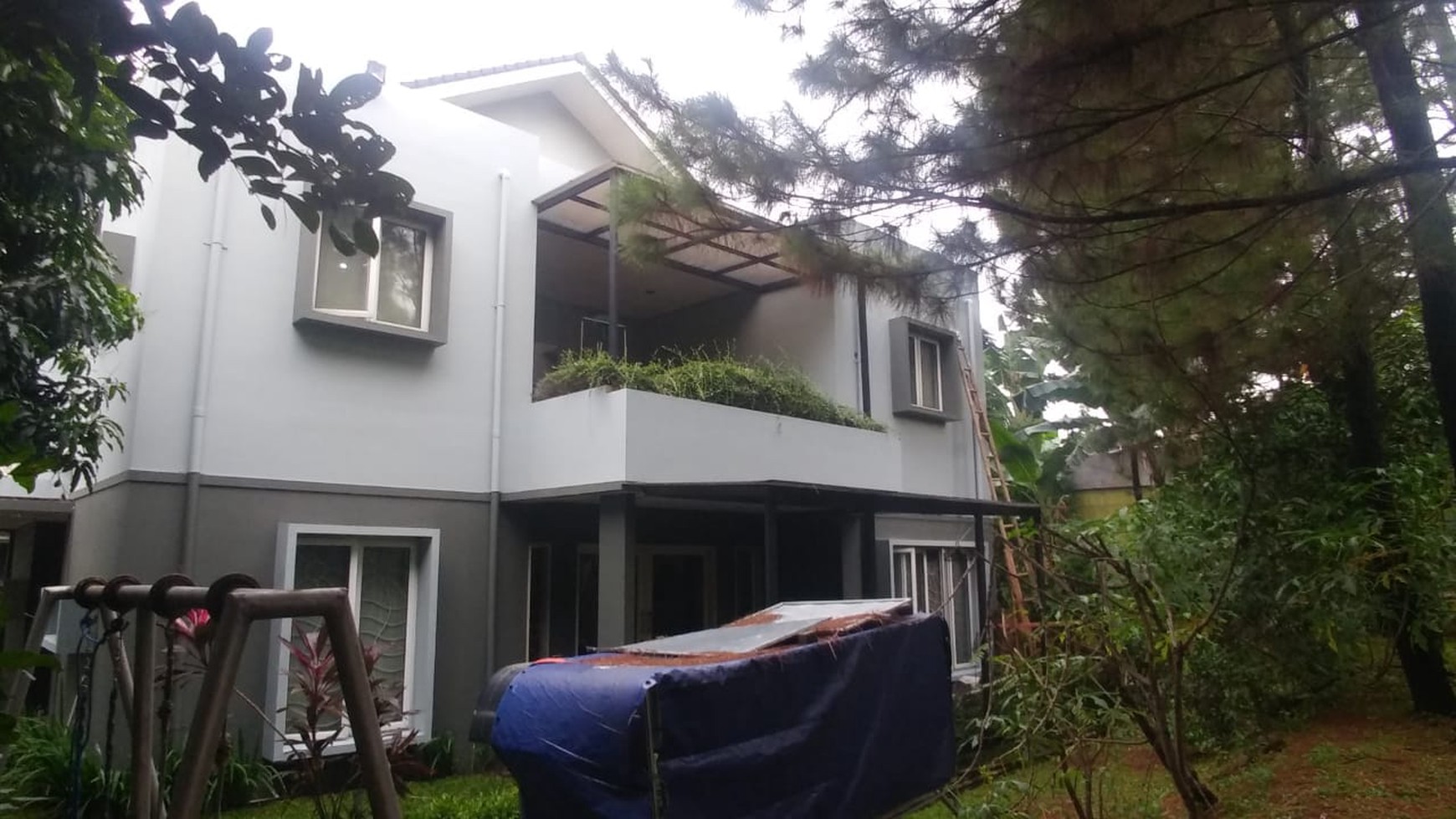 Rumah Siap Huni, Minimalis, Hunian Asri dan Nyaman @Cluster Castilla, BSD
