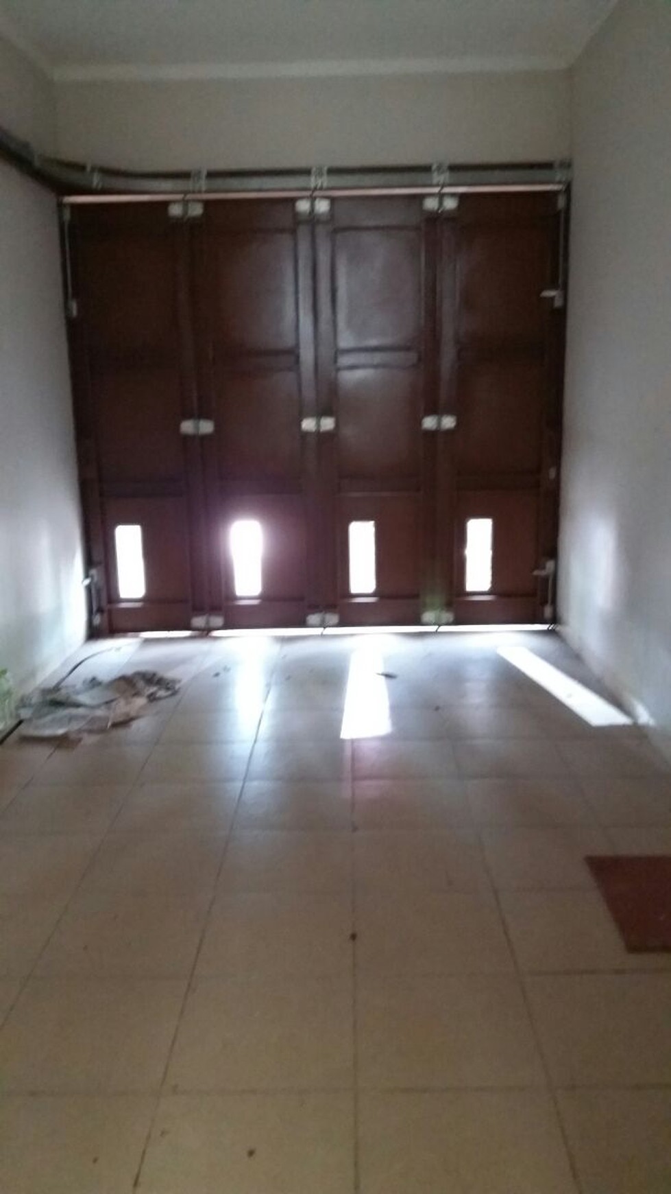 Disewakan Rumah lokasi sangat strategis, nyaman, aman dan siap huni @Discovery Lumina