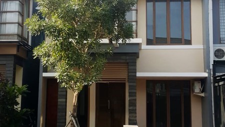 Dijual Rumah, nyaman dan lokasi strategis @Emerald Garden Bintaro