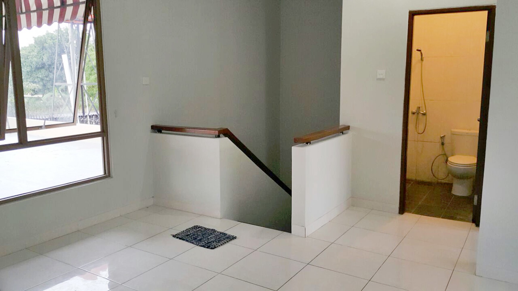 Dijual Rumah, nyaman dan lokasi strategis @Emerald Garden Bintaro