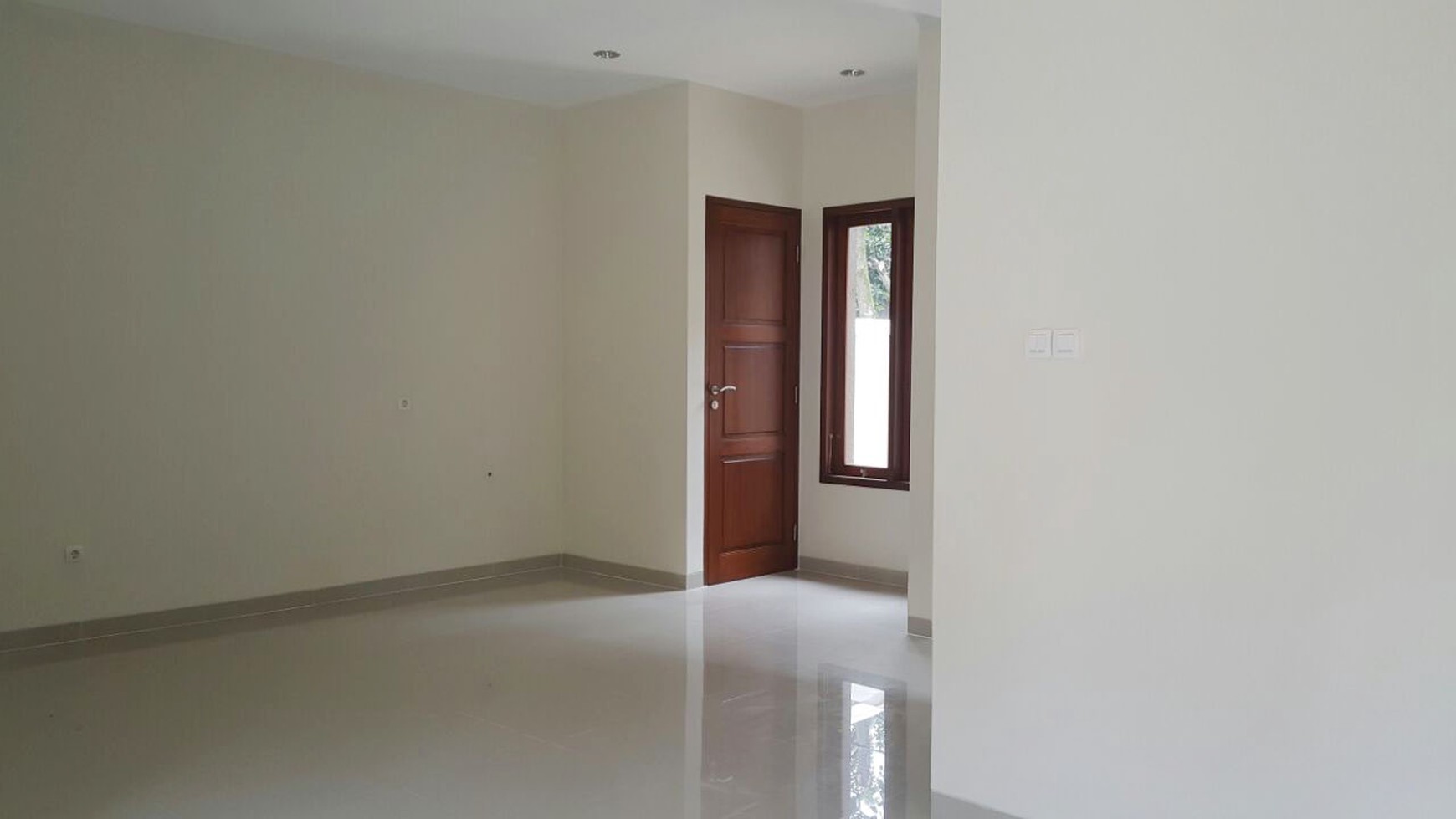 Dijual Rumah, nyaman dan lokasi strategis @Jl. Harapan Permata Bintaro