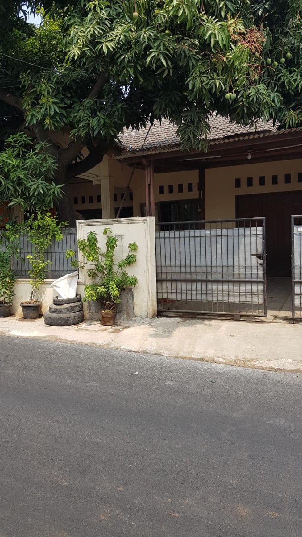 Rumah Bagus,siap huni di Jurangmangu Tangsel