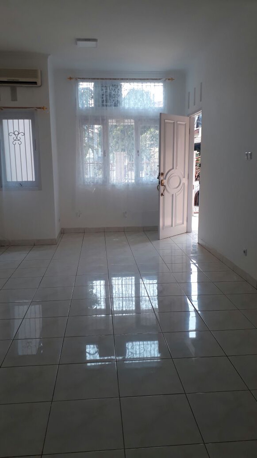 Rumah Siap Huni,bagus di Bintaro Jaya sektor 1