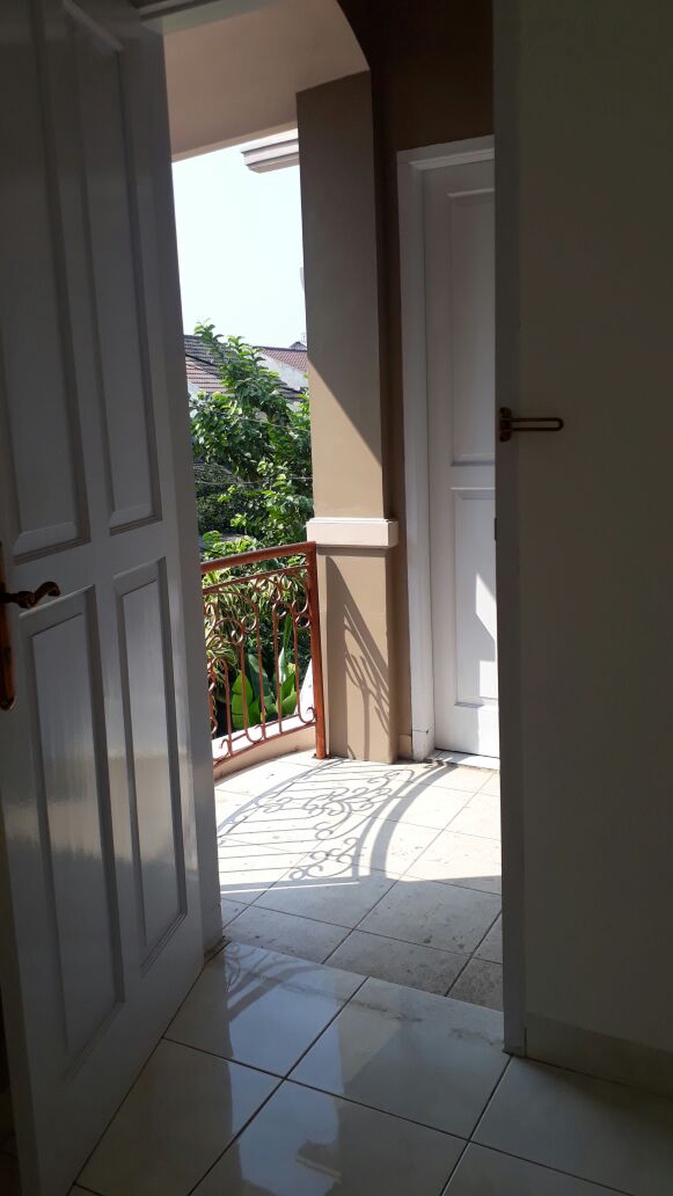 Rumah Siap Huni,bagus di Bintaro Jaya sektor 1