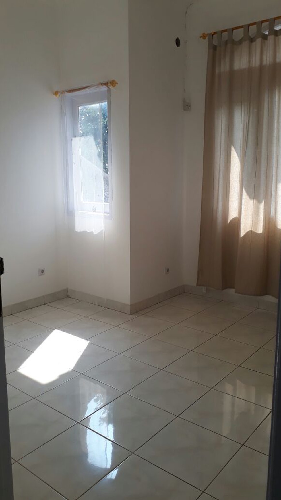 Rumah Siap Huni,bagus di Bintaro Jaya sektor 1