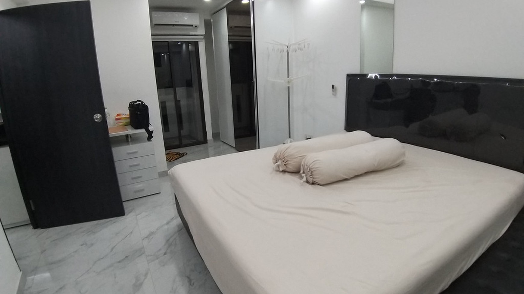 Apartemen Gateaway Ayani type 3BR , kondisi istimewa