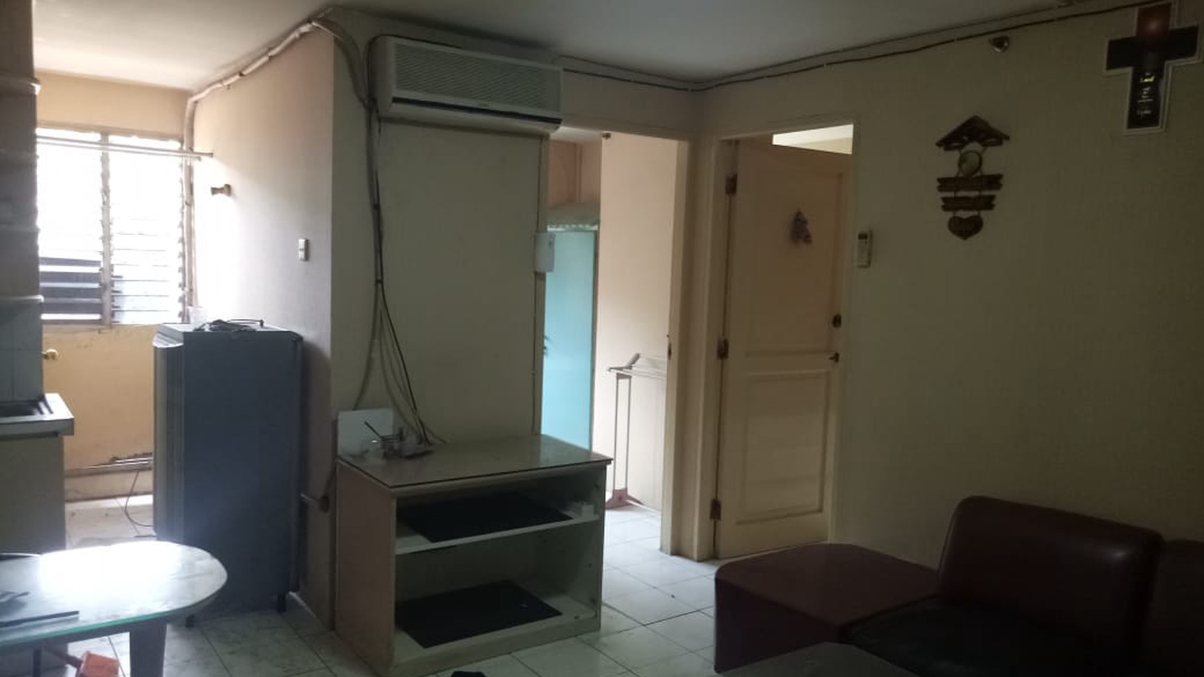 Unit Apartemen WGP lantai 5,semi furnished, Harga Nego di Kelapa Gading Jakarta Utara