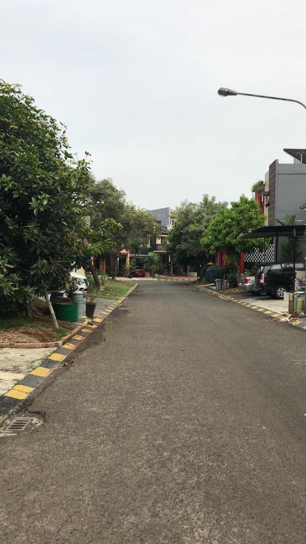 Dijual Rumah, nyaman dan lokasi strategis @Cluster Valencia Graha Raya Bintaro