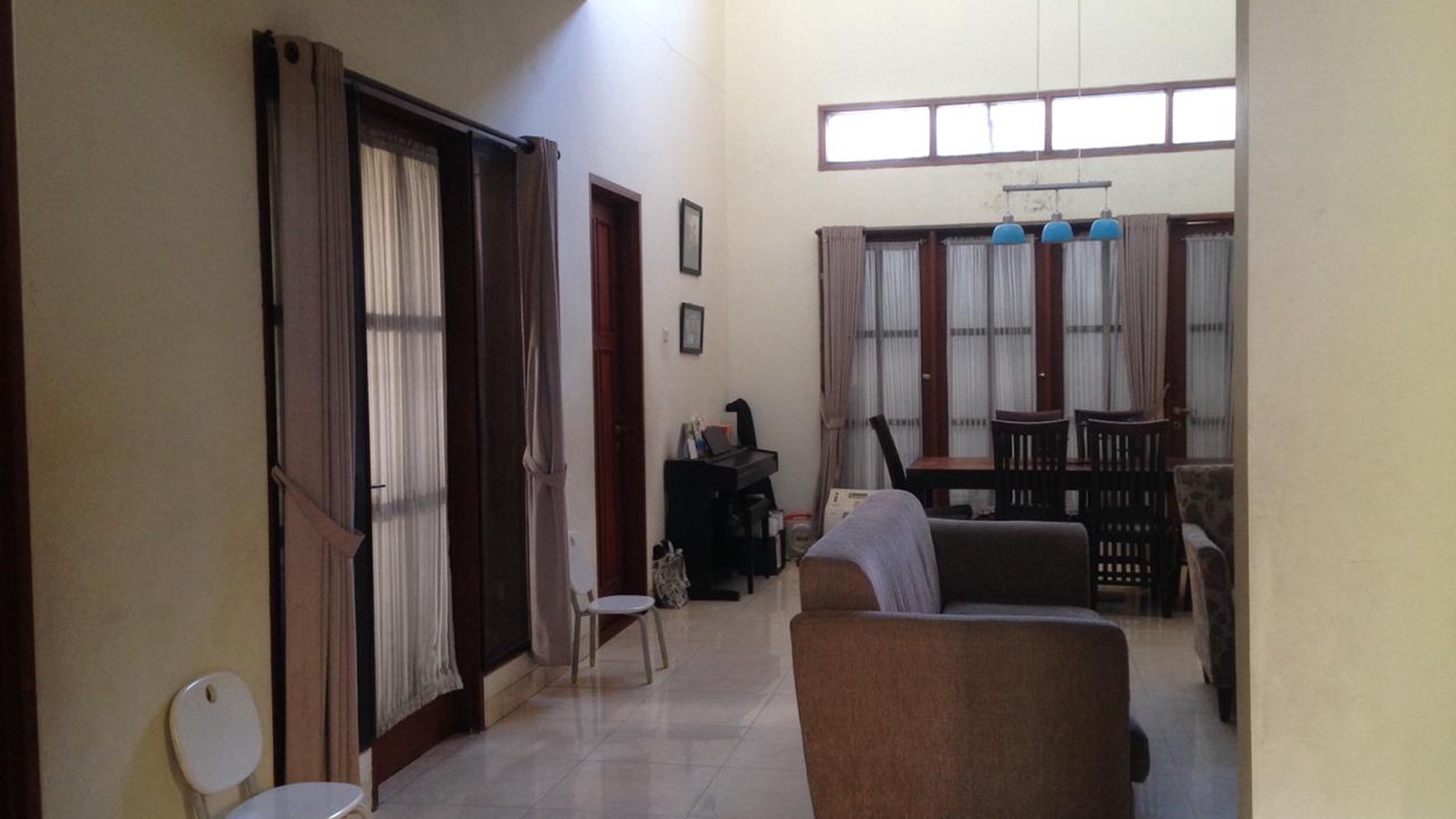 Rumah Cantik dan Bagus 2 Lantai di Bintaro, SHM, harga 6M Nego