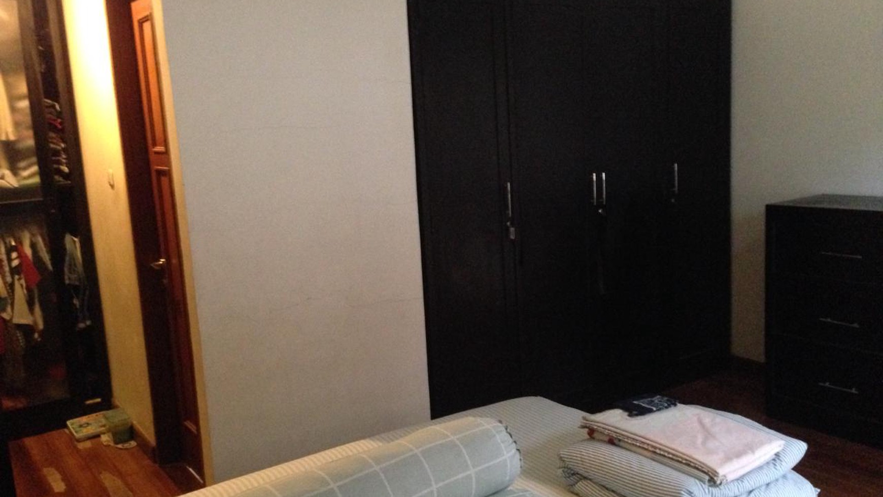 Rumah Cantik dan Bagus 2 Lantai di Bintaro, SHM, harga 6M Nego