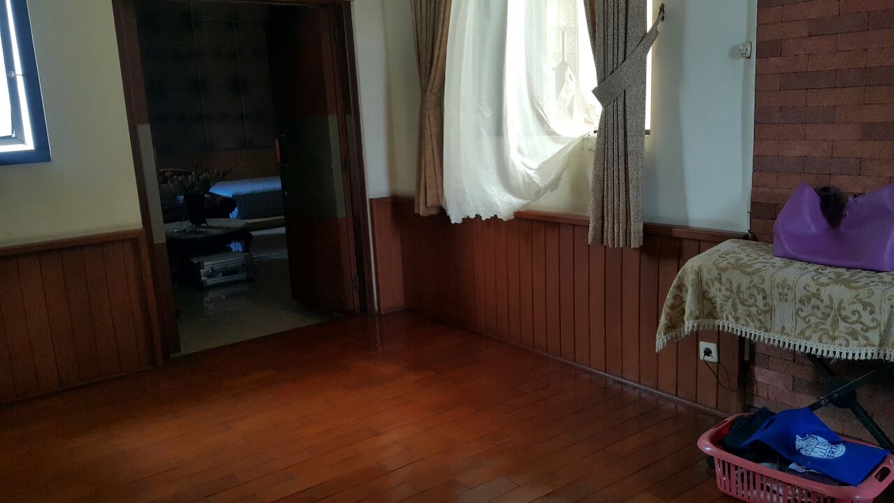 Rumah Siap Huni di Tanjung Barat Indah Jakarta Selatan