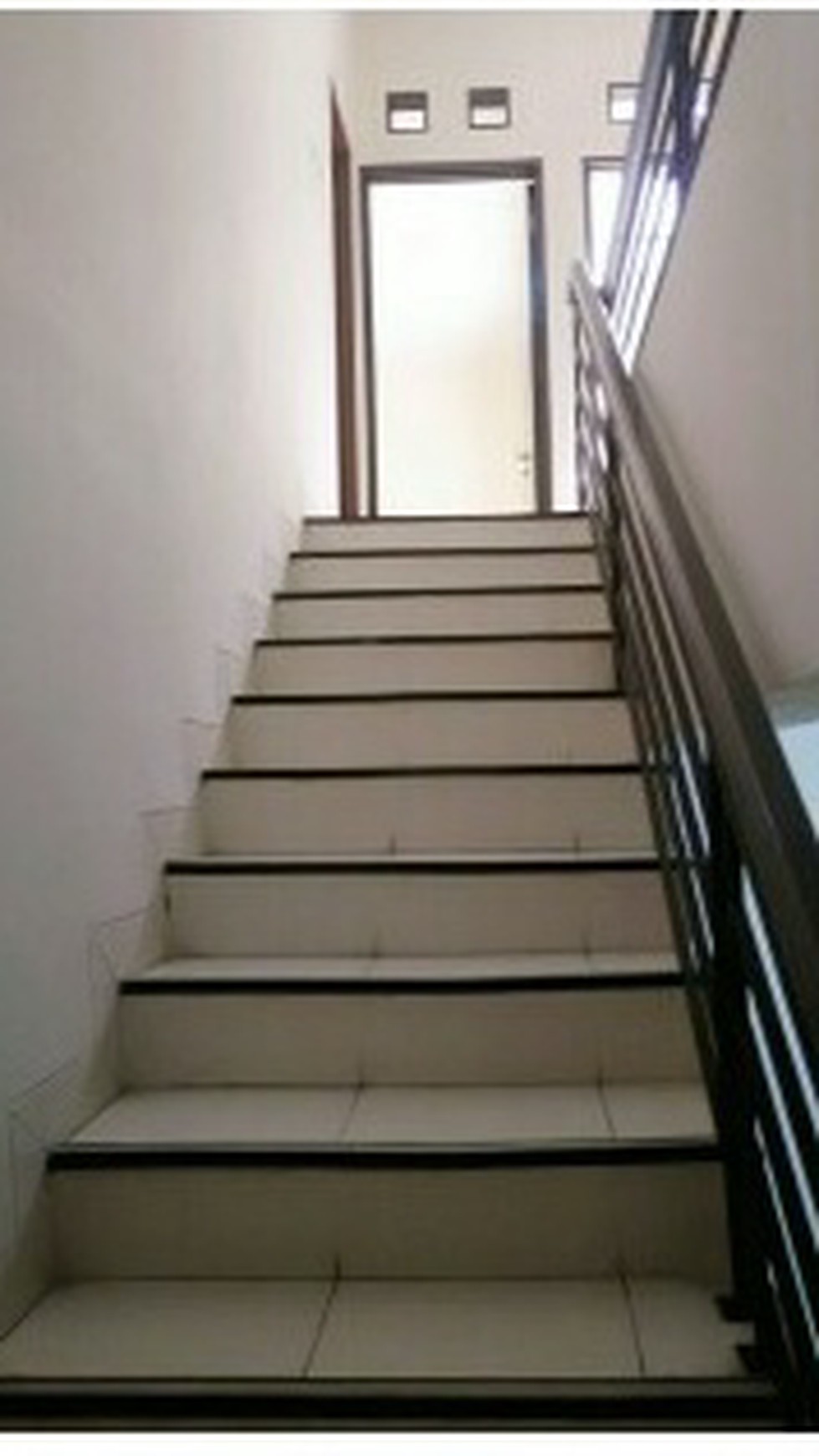 Rumah Siap Huni di Graha Raya Bintaro Dalam Cluster Venice