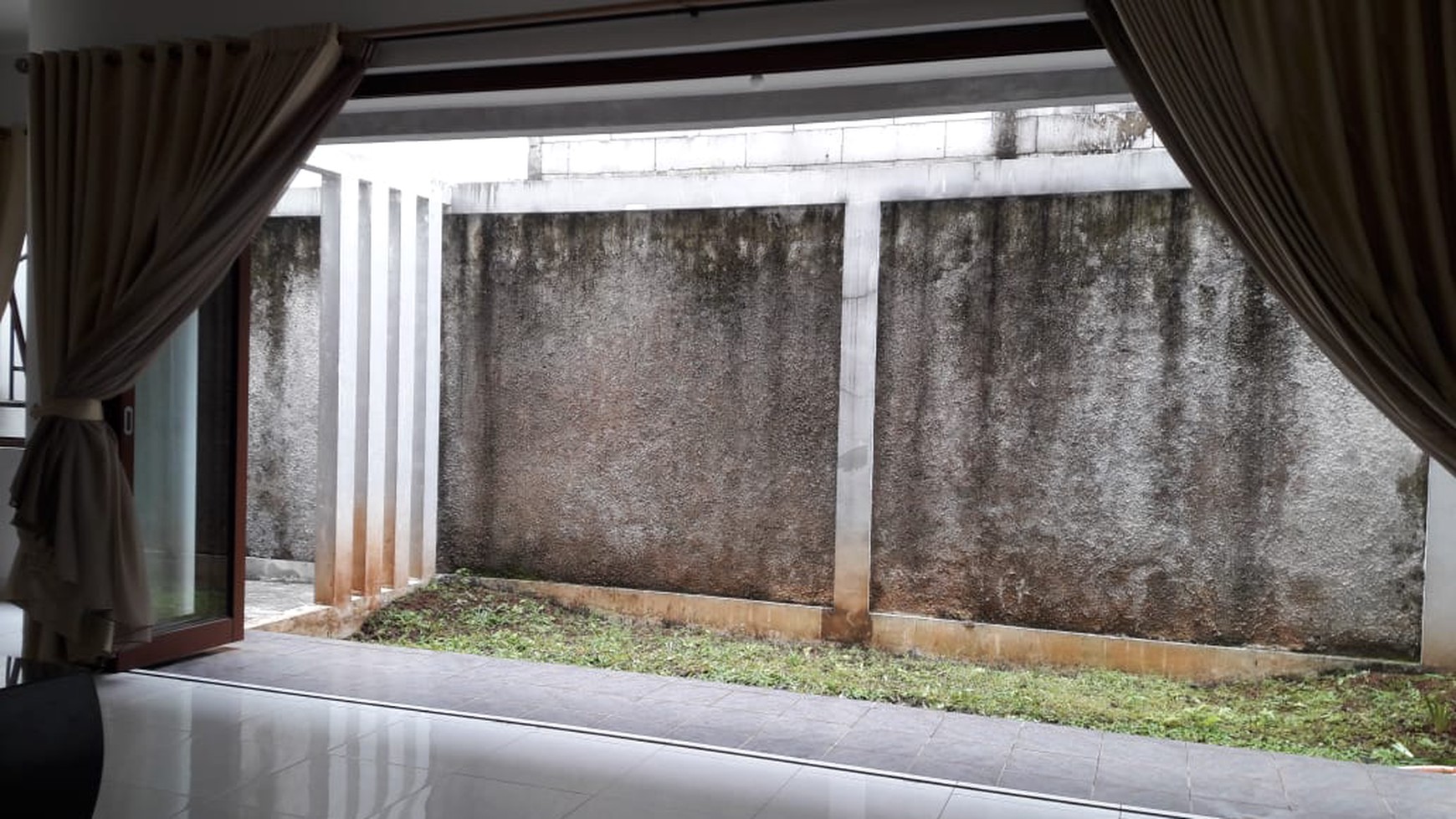 Disewakan Rumah Bagus, Hunian Nyaman dan Asri @Discovery Fiore, Bintaro