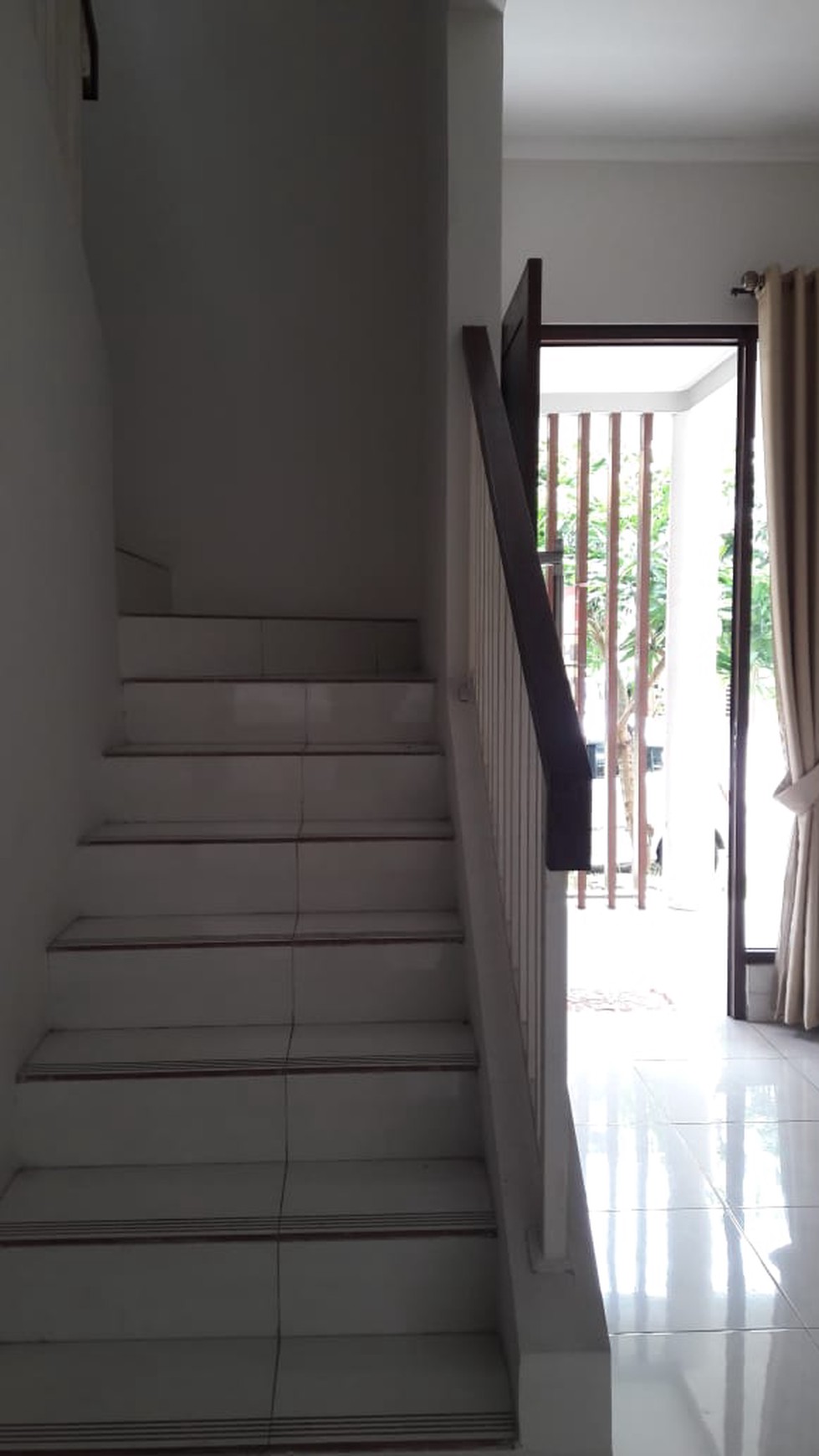 Disewakan Rumah Bagus, Hunian Nyaman dan Asri @Discovery Fiore, Bintaro