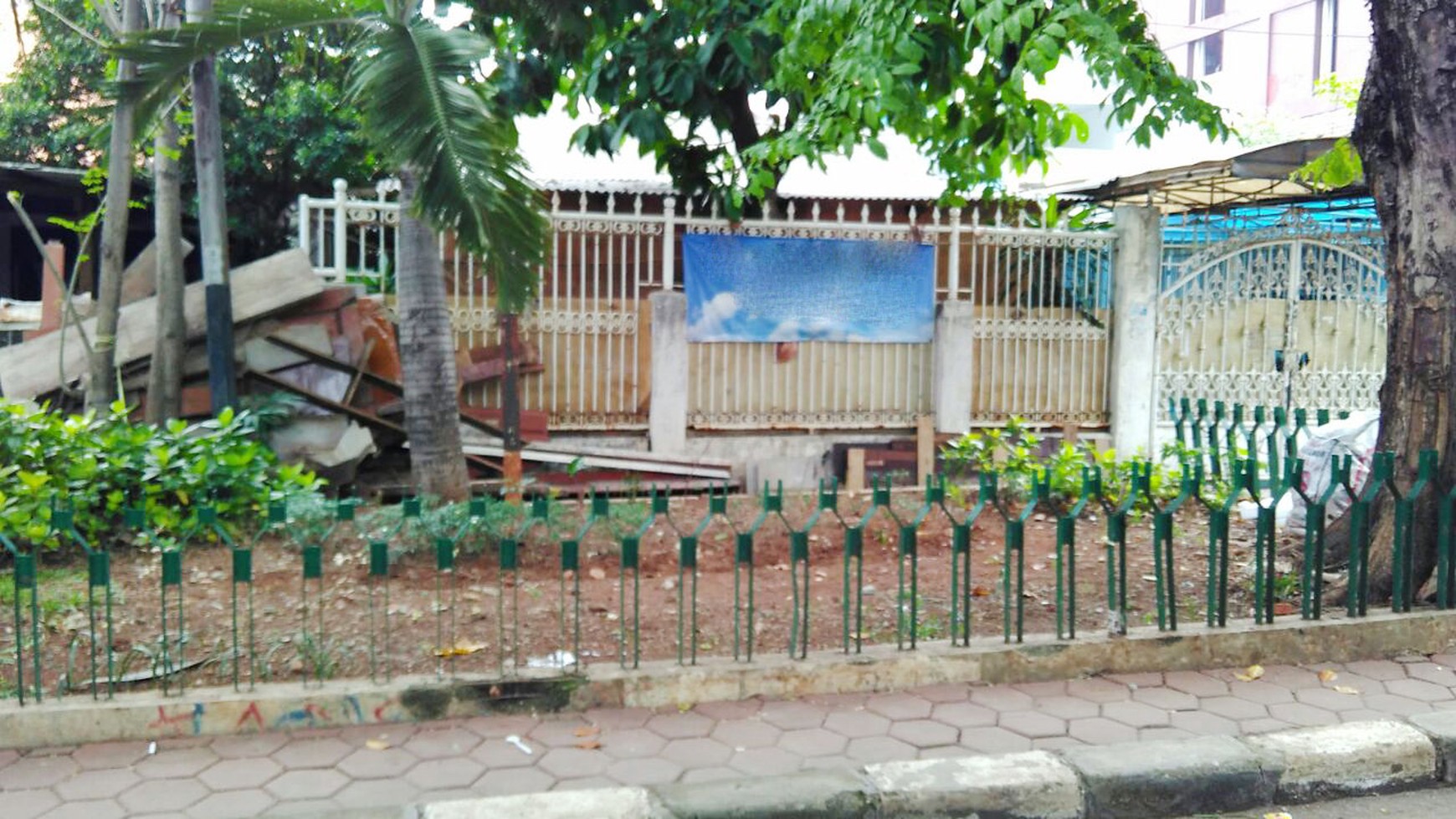 Rumah Siap Huni, Lokasi Strategis, dan Hunian Nyaman @Johar Baru Jakarta Pusat