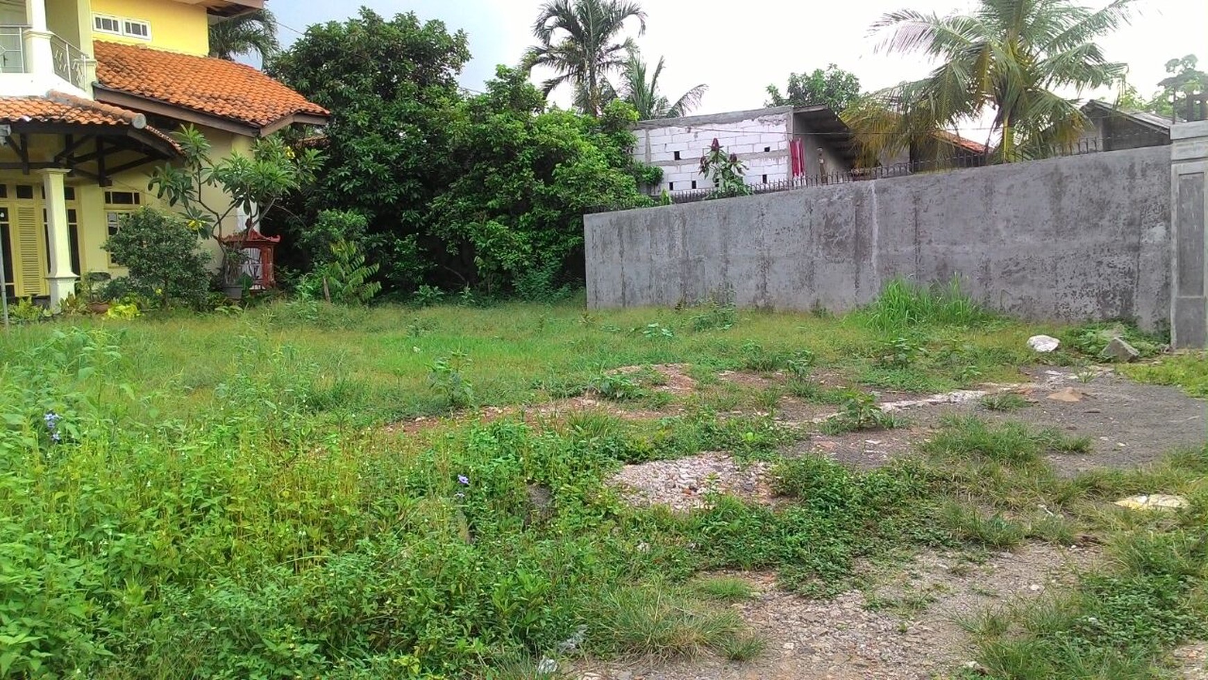 Rumah Siap Huni, Lokasi Strategis, dan Hunian Nyaman @Ciledug