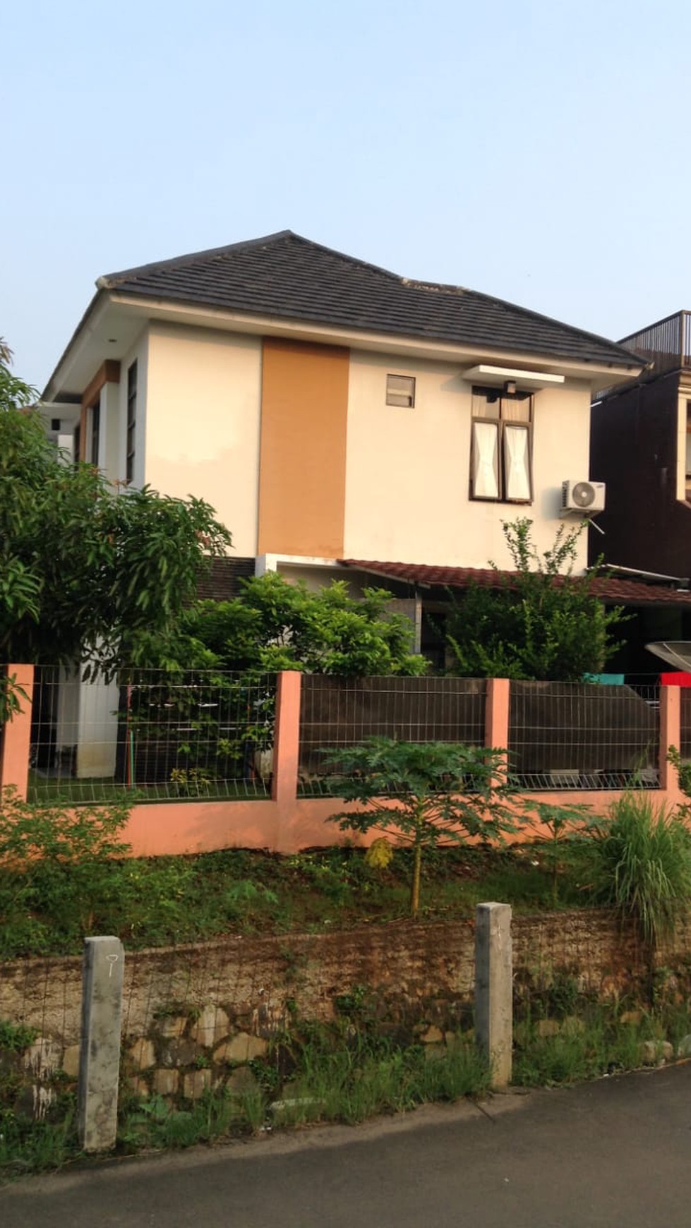 Rumah Siap Huni Dalam Cluster Pondok Cabe